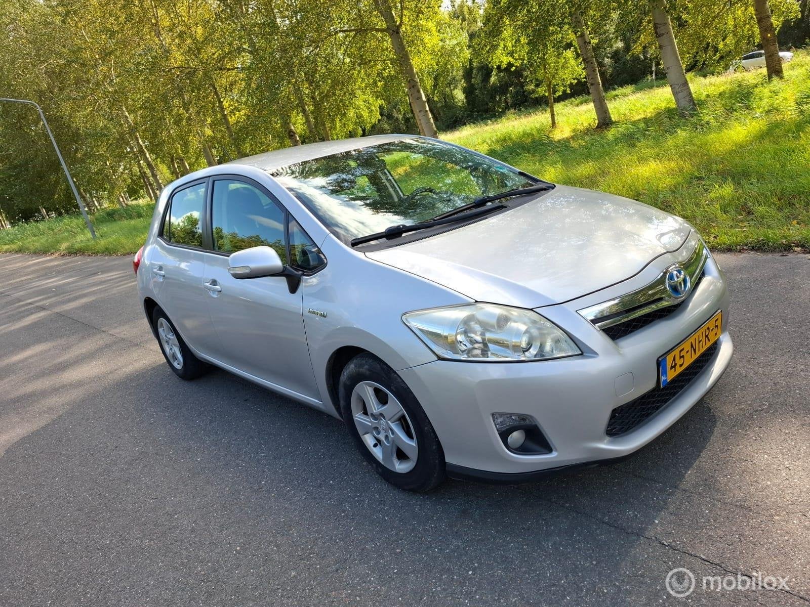 Toyota Auris 1.8 Full Hybrid Aspiration, Auto's, Euro 5, Gebruikt, 4 cilinders, Origineel Nederlands