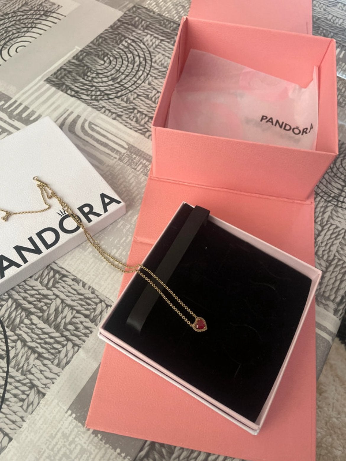 Pandora Ketting met Rood Hart, Sieraden, Tassen en Uiterlijk, Kettingen, Zo goed als nieuw, Rood, Zilver, Ophalen
