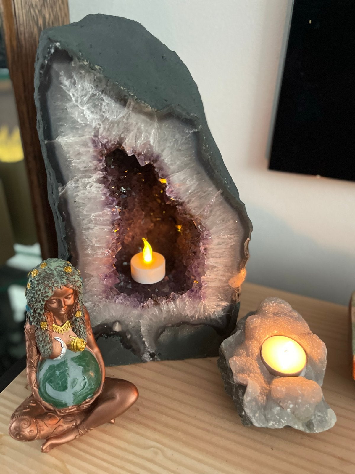 Prachtige Amethist Geode - 15,5 kg - Eye-catcher, Sieraden, Tassen en Uiterlijk, Edelstenen, Ophalen, Zo goed als nieuw