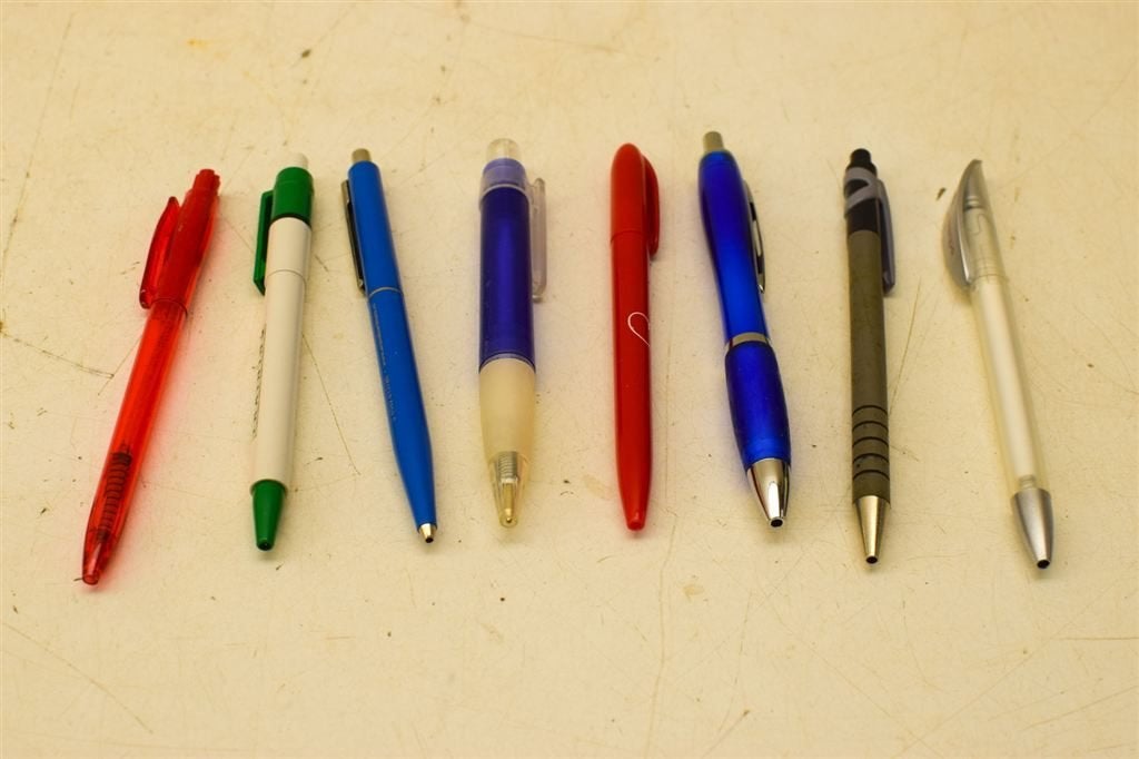 Bananendoos met pennen 49479, Ophalen of Verzenden, Gebruikt, Vulpen, Overige merken
