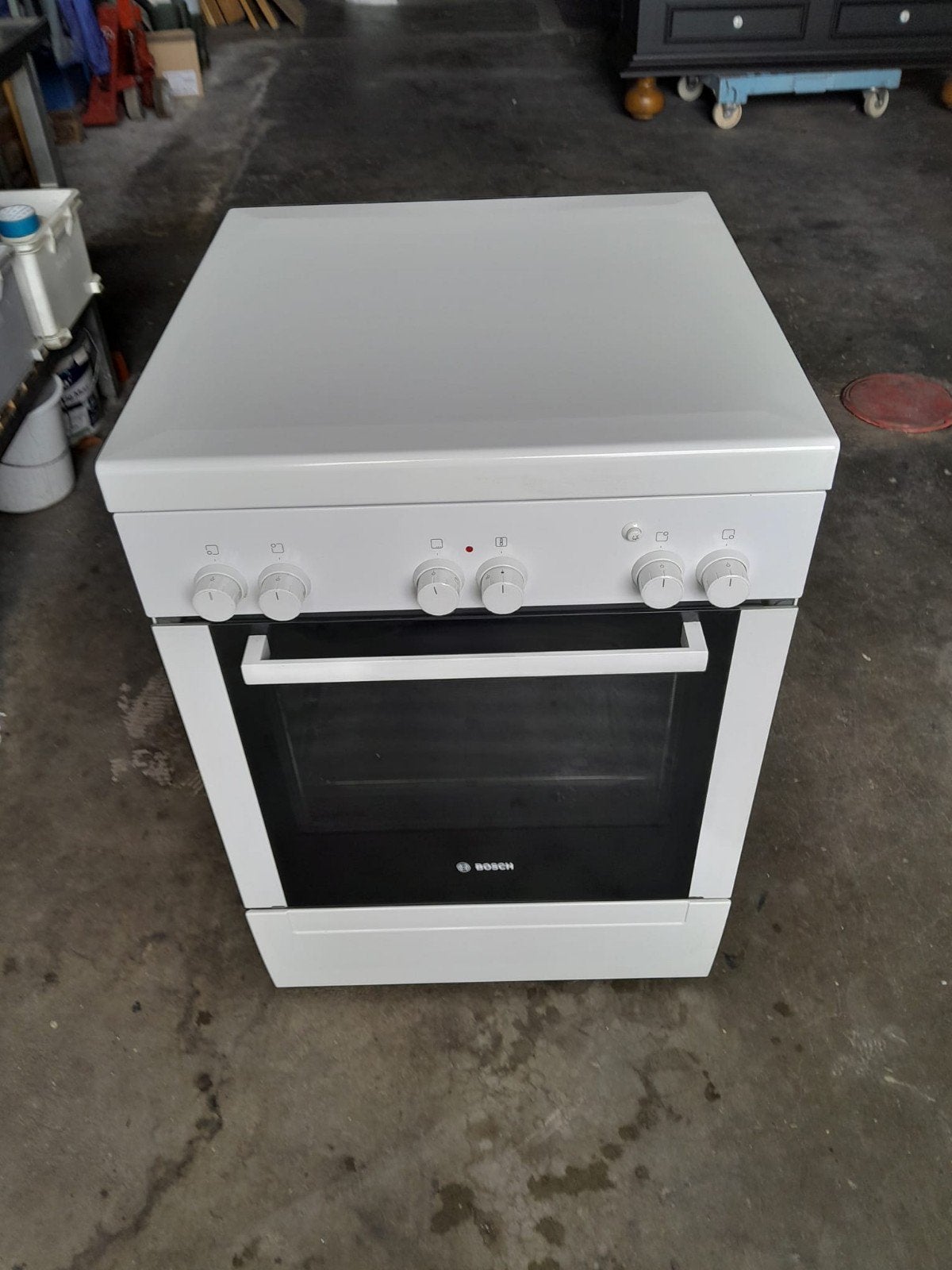 Bosch gasfornuis, Ophalen, Grill, 4 kookzones, Zo goed als nieuw
