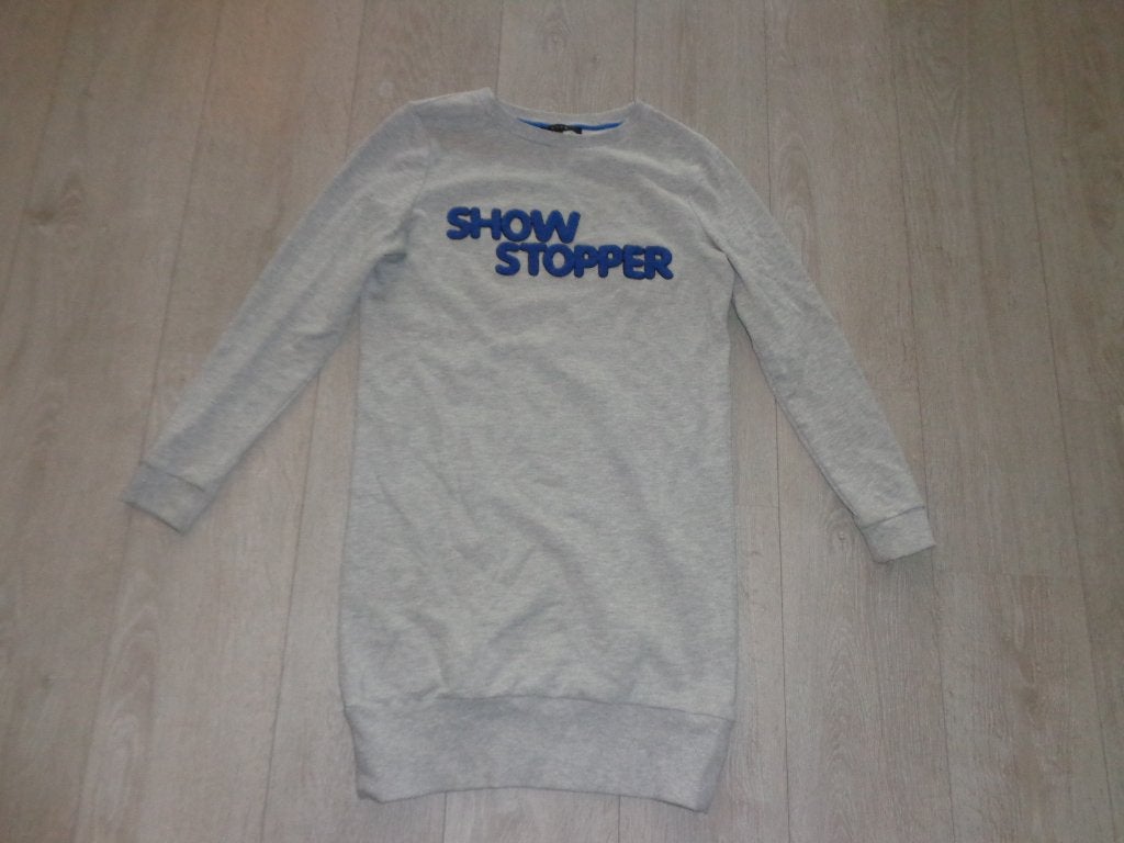 grijze dames sweatdress showstopper van Nikkie, maat 36, Kleding | Dames, Ophalen of Verzenden, Maat 36 (S), Grijs, Gedragen