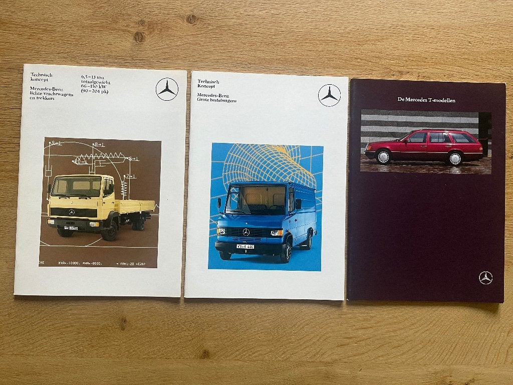 3 Autofolders/Brochures  Mercedes T-serie etc., Ophalen of Verzenden, Nieuw, Mercedes
