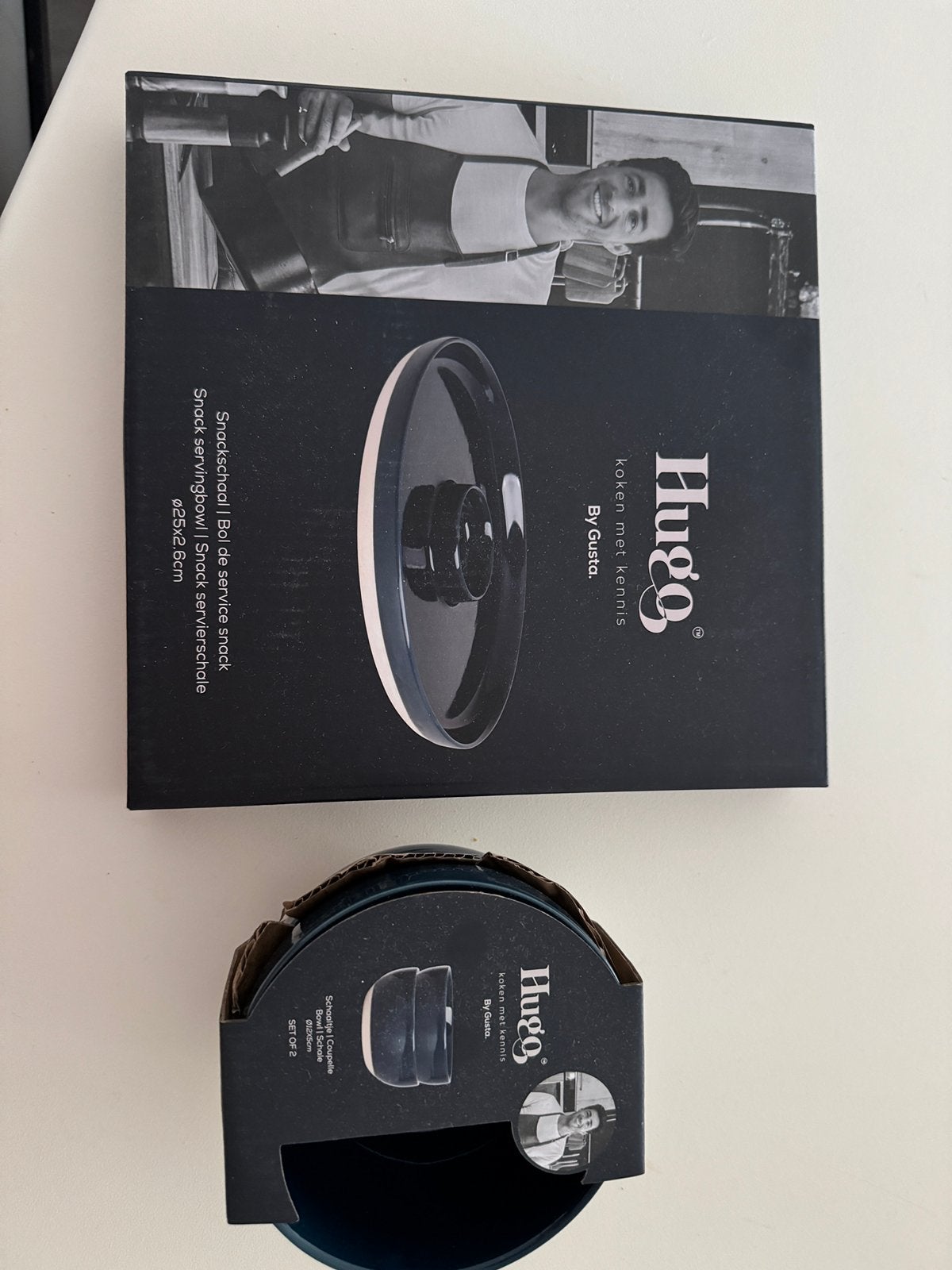 Hugo koken met kennis By Gusta, Overige materialen, Ophalen of Verzenden, Overige stijlen, Schaal of Schalen