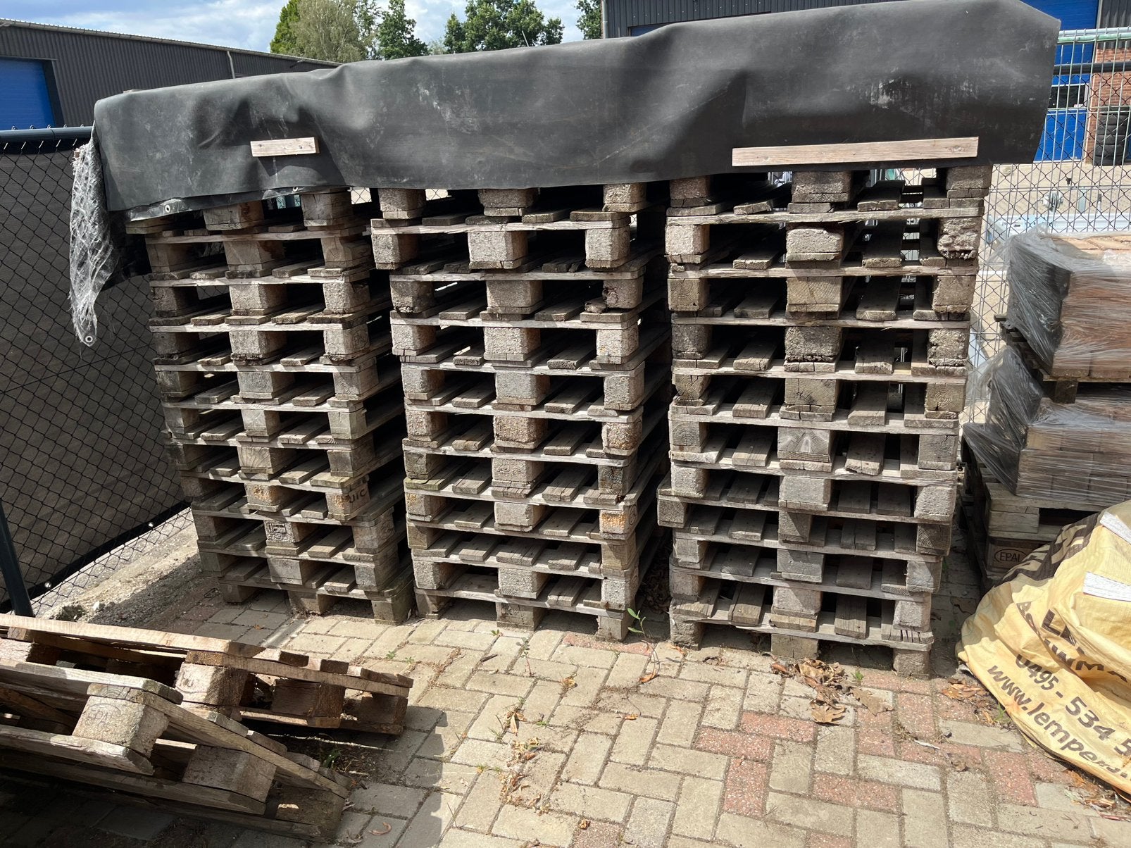 Europallets 41 stuks, Doe-het-zelf en Verbouw, Kratten en Dozen, Ophalen