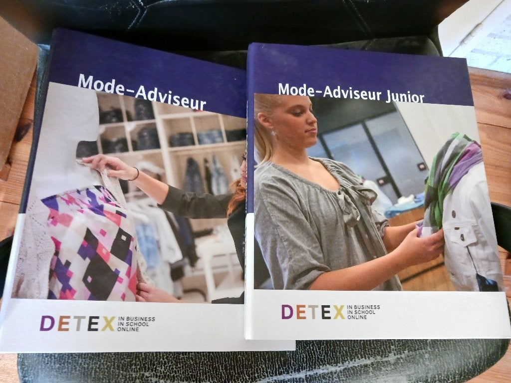 Mode-Adviseur + Mode-Adviseur Junior (Detex), Ophalen of Verzenden, Beta, Zo goed als nieuw, Overige niveaus