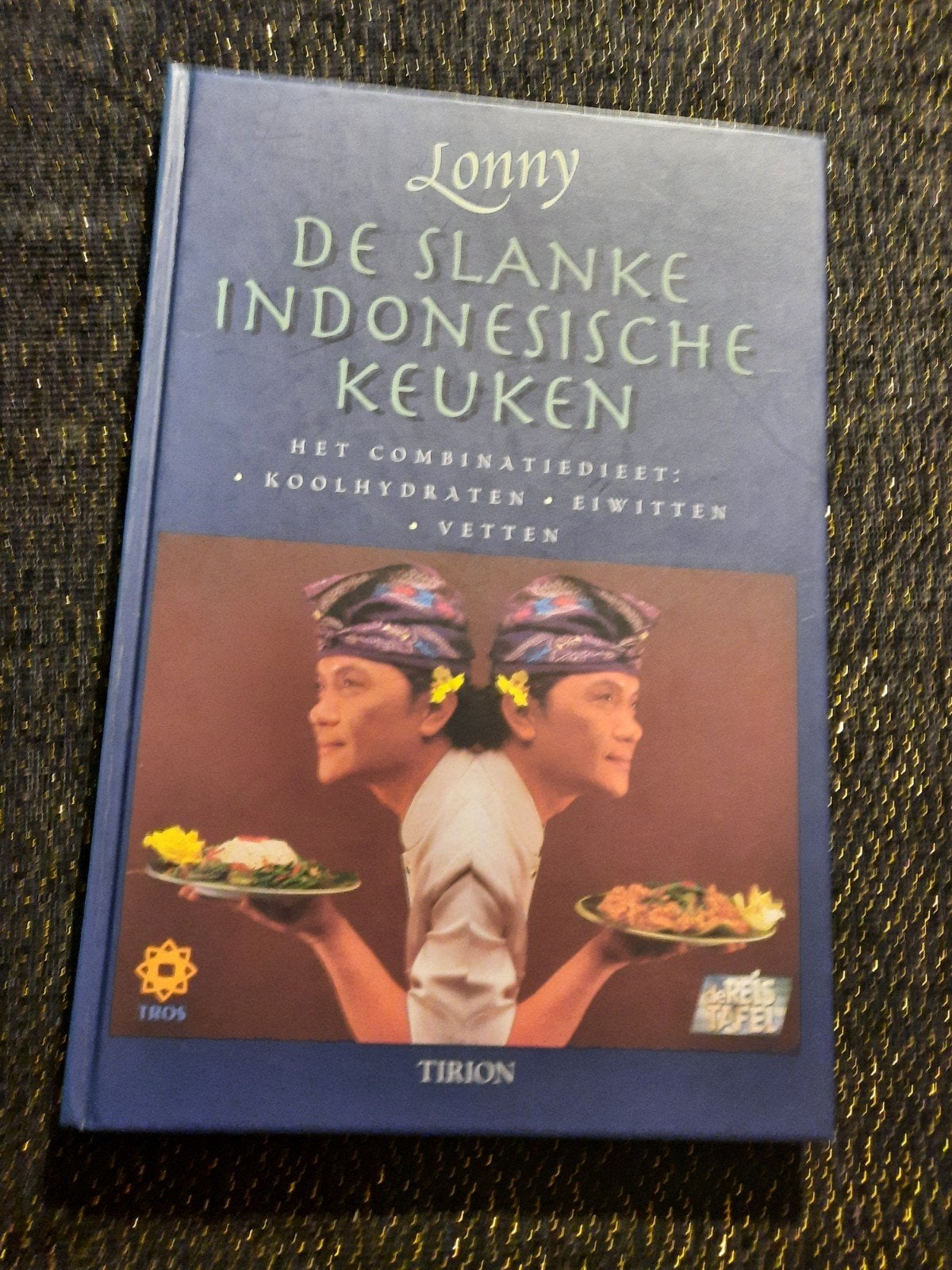 Lonny: De Slanke Indonesische Keuken - Hardcover, Boeken, Kookboeken, Azië en Oosters, Nieuw, Ophalen of Verzenden, Lonny Gerungan