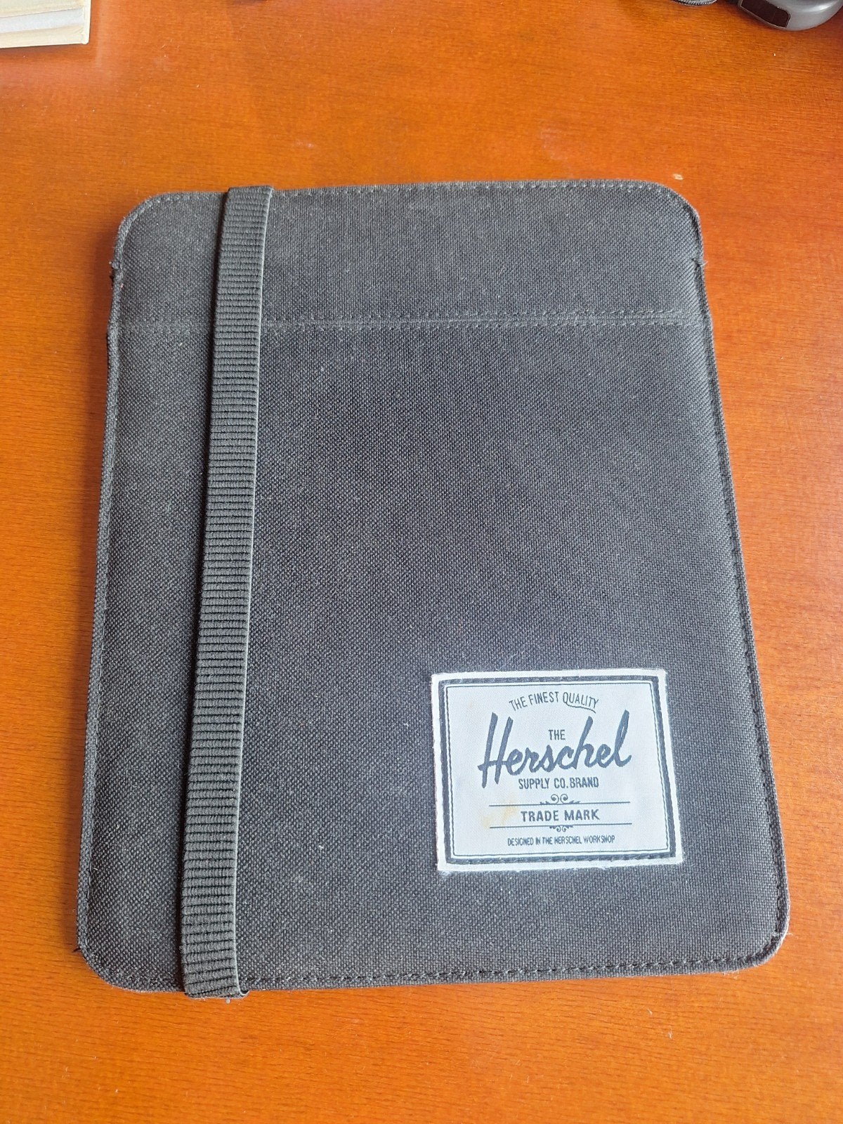 Herschel iPad tablet hoes zwart ca. 27x21 cm, Computers en Software, 10 inch, Gebruikt, Herschel, Bescherming voor- en achterkant