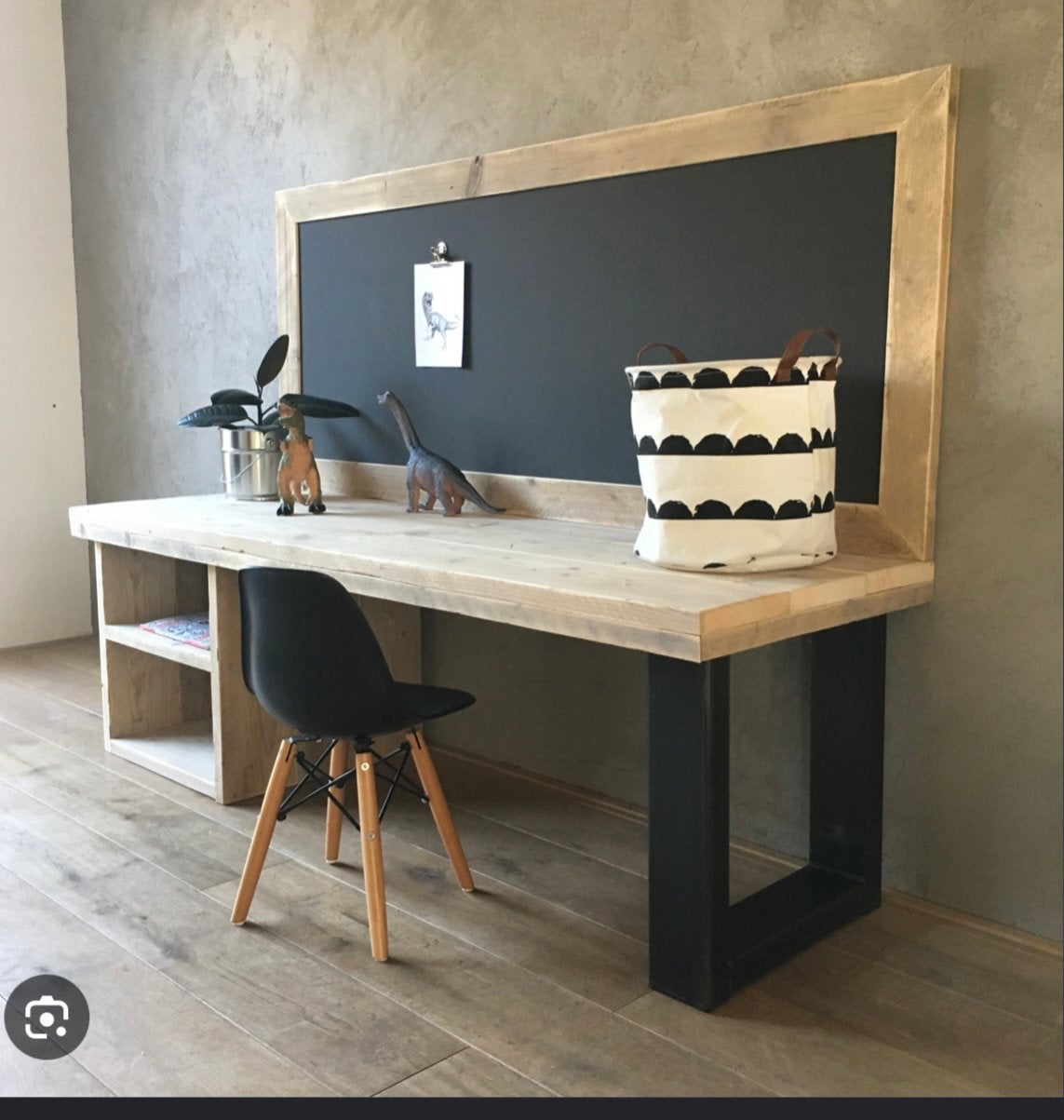 Speeltafel kind peuter steigerhout 140 x 45  x 110 cm, Ophalen, Zo goed als nieuw