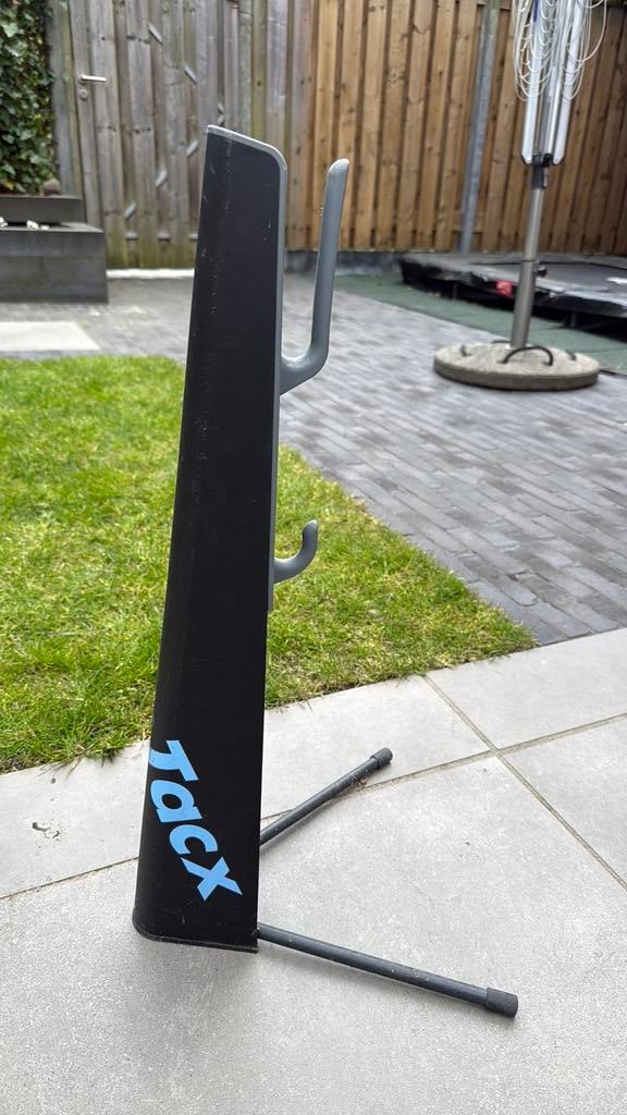 Tacx fietsenstandaard, Ophalen, Gebruikt