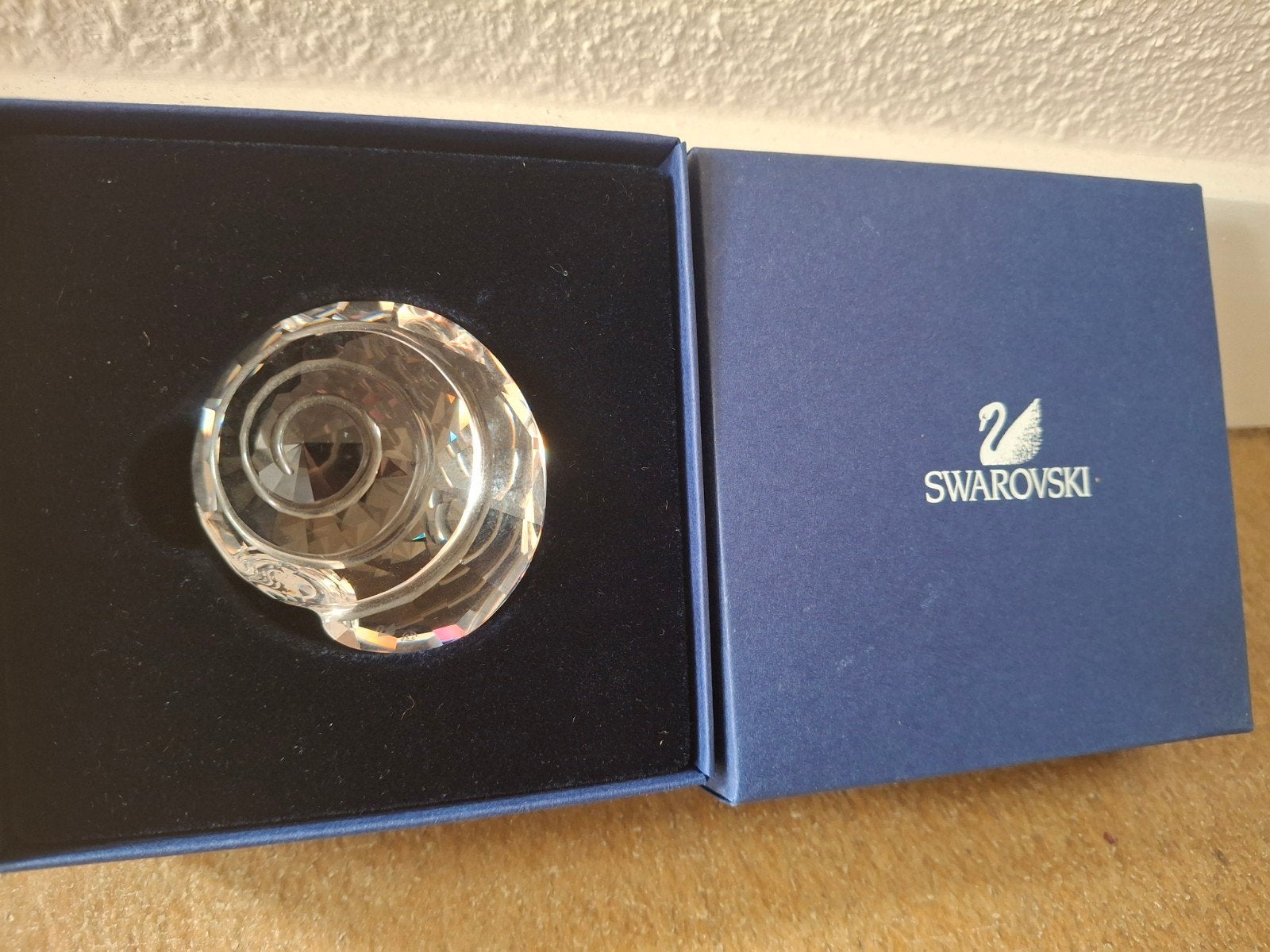 17. Swarovski schelp in doosje, Ophalen of Verzenden, Zo goed als nieuw, Figuurtje