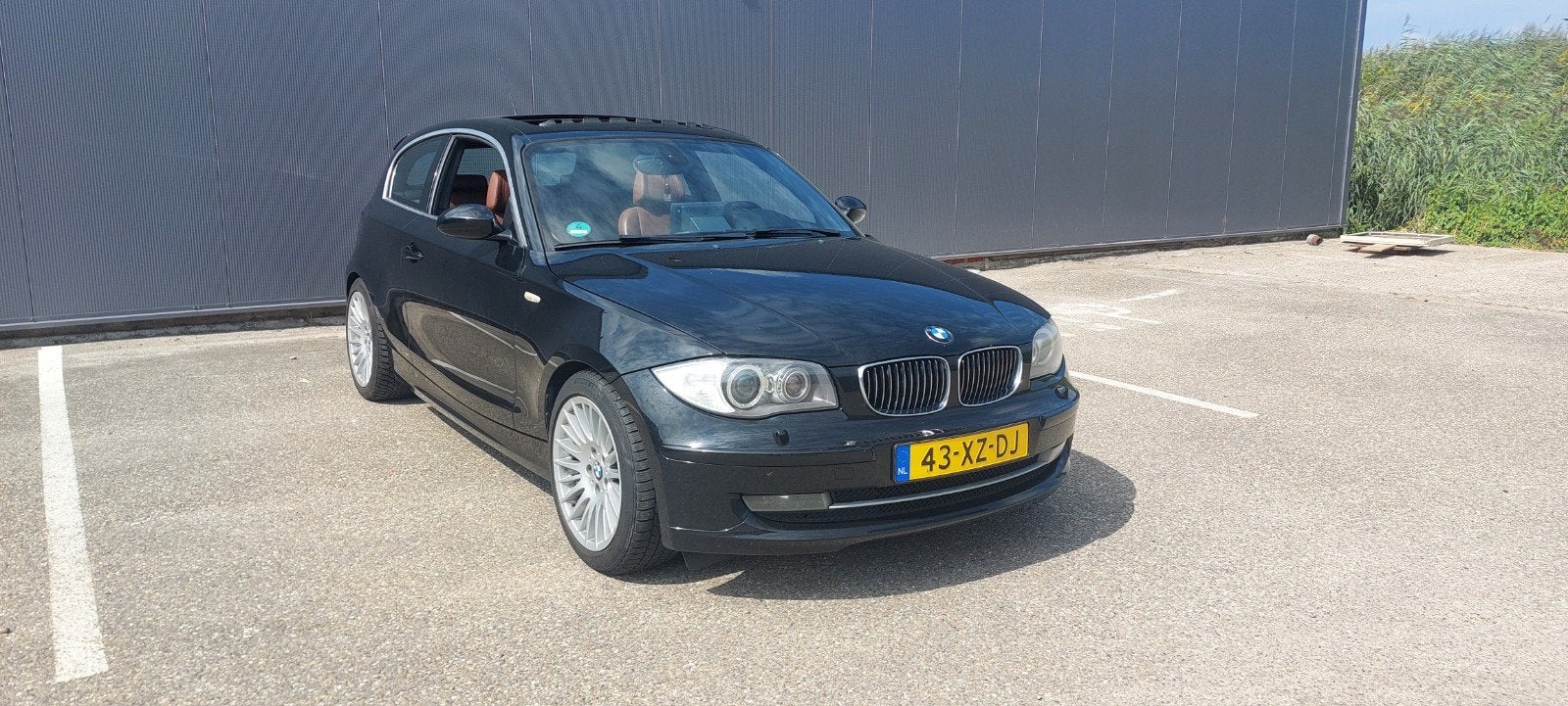 BMW 1-Serie 2.0 118I 3DR 2007 Zwart NIEUWE APK, Auto's, 1-Serie, Achterwielaandrijving, 1995 cc, Zwart