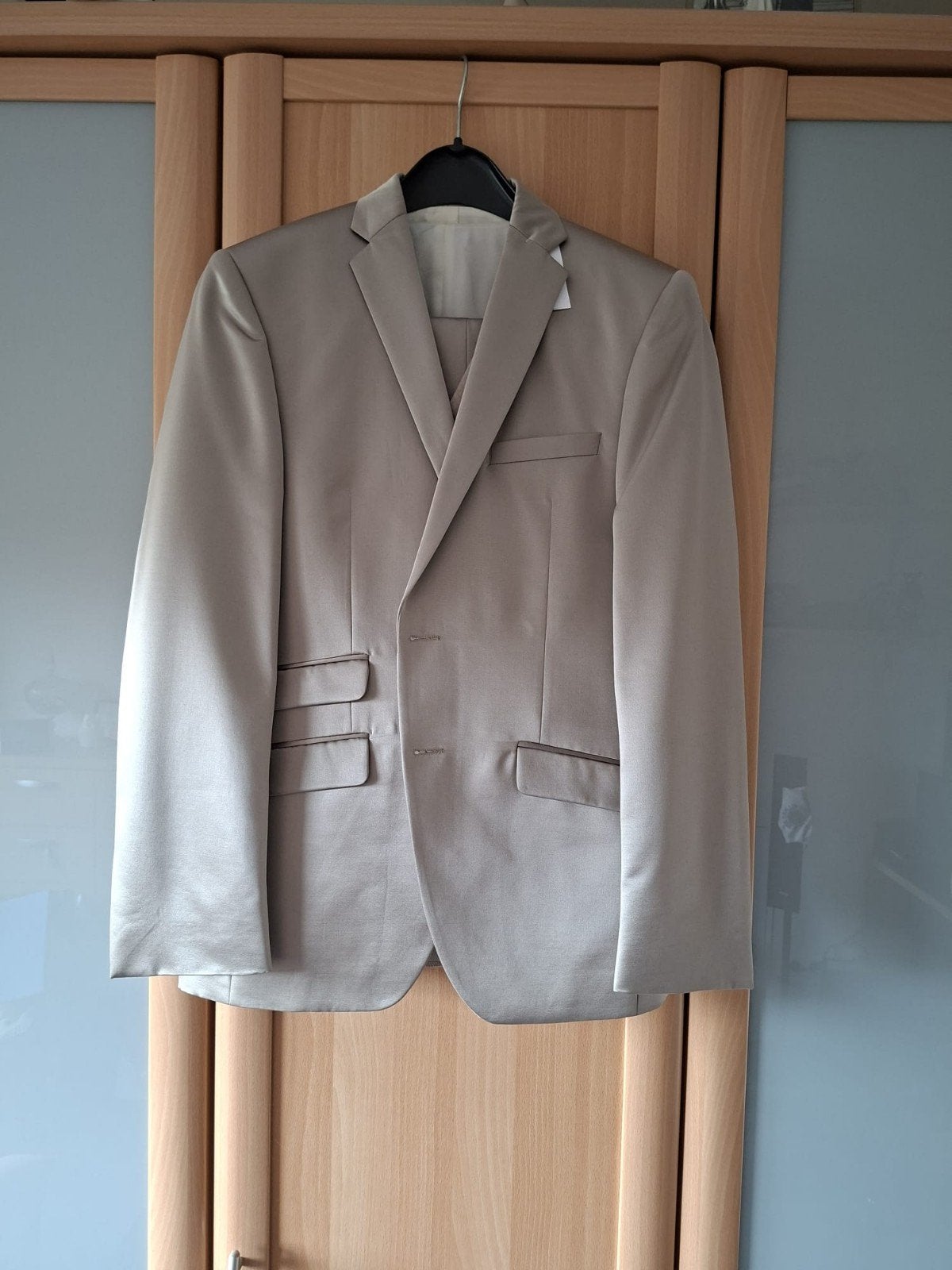 3 delig goud beige pak, Ophalen of Verzenden, Nieuw, Maat 48/50 (M), Beige