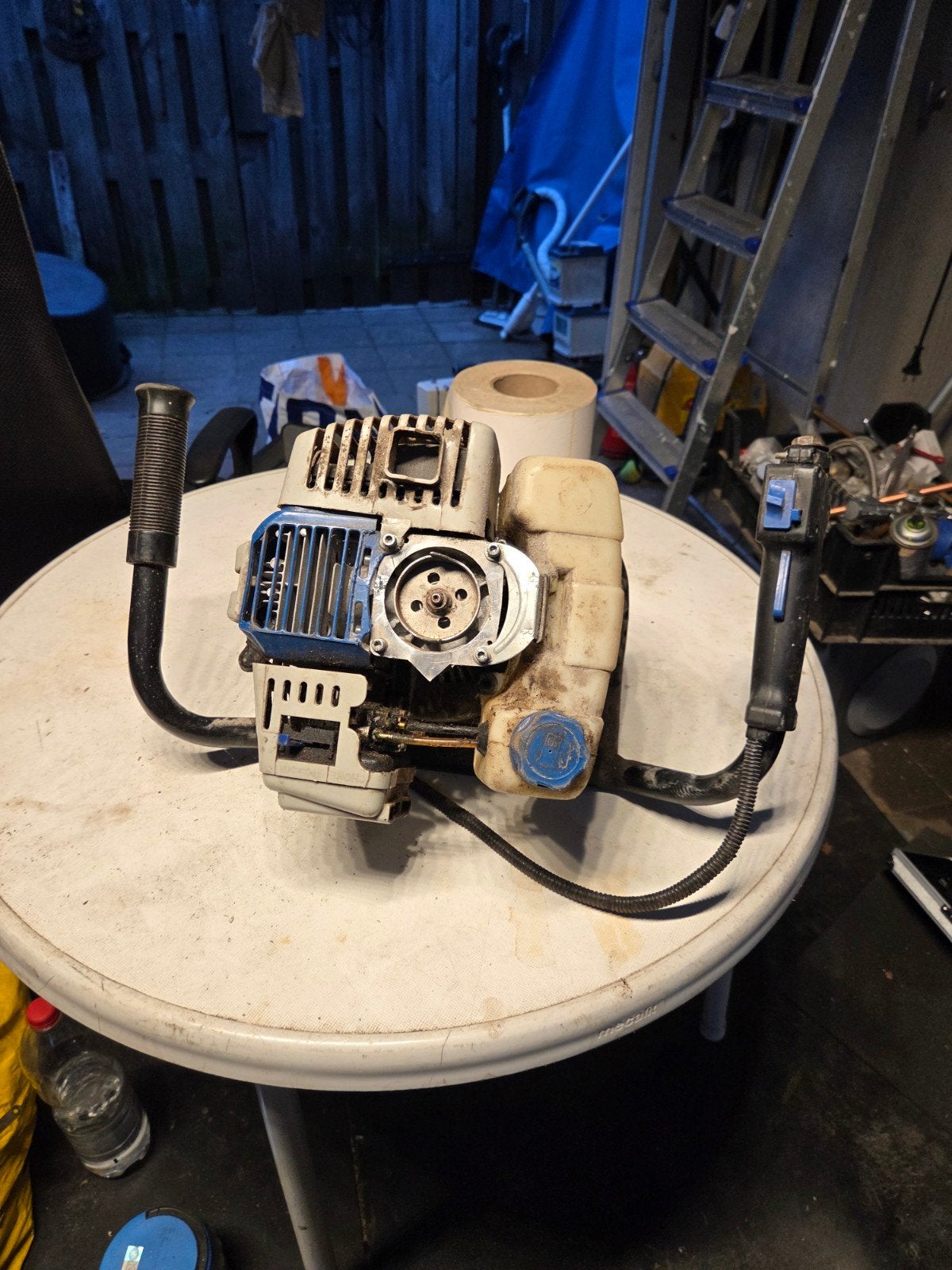Benzine gaten boor machine, Tuin en Terras, Waterpompen, Ophalen of Verzenden, Handmatig, Overige typen