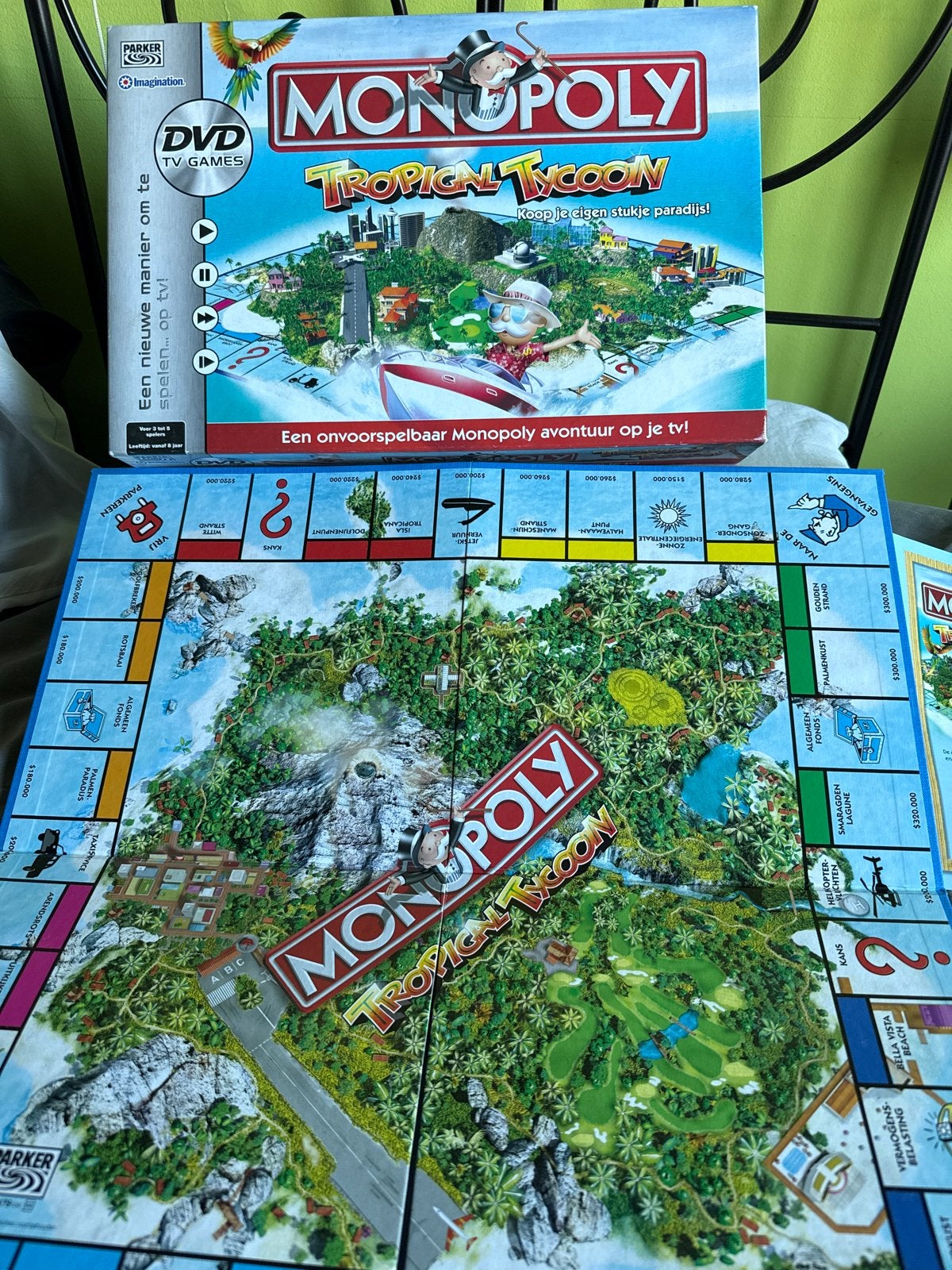 Monopoly Tropical Tycoon DVD TV Games - als nieuw, Drie of vier spelers, Ophalen of Verzenden, Zo goed als nieuw