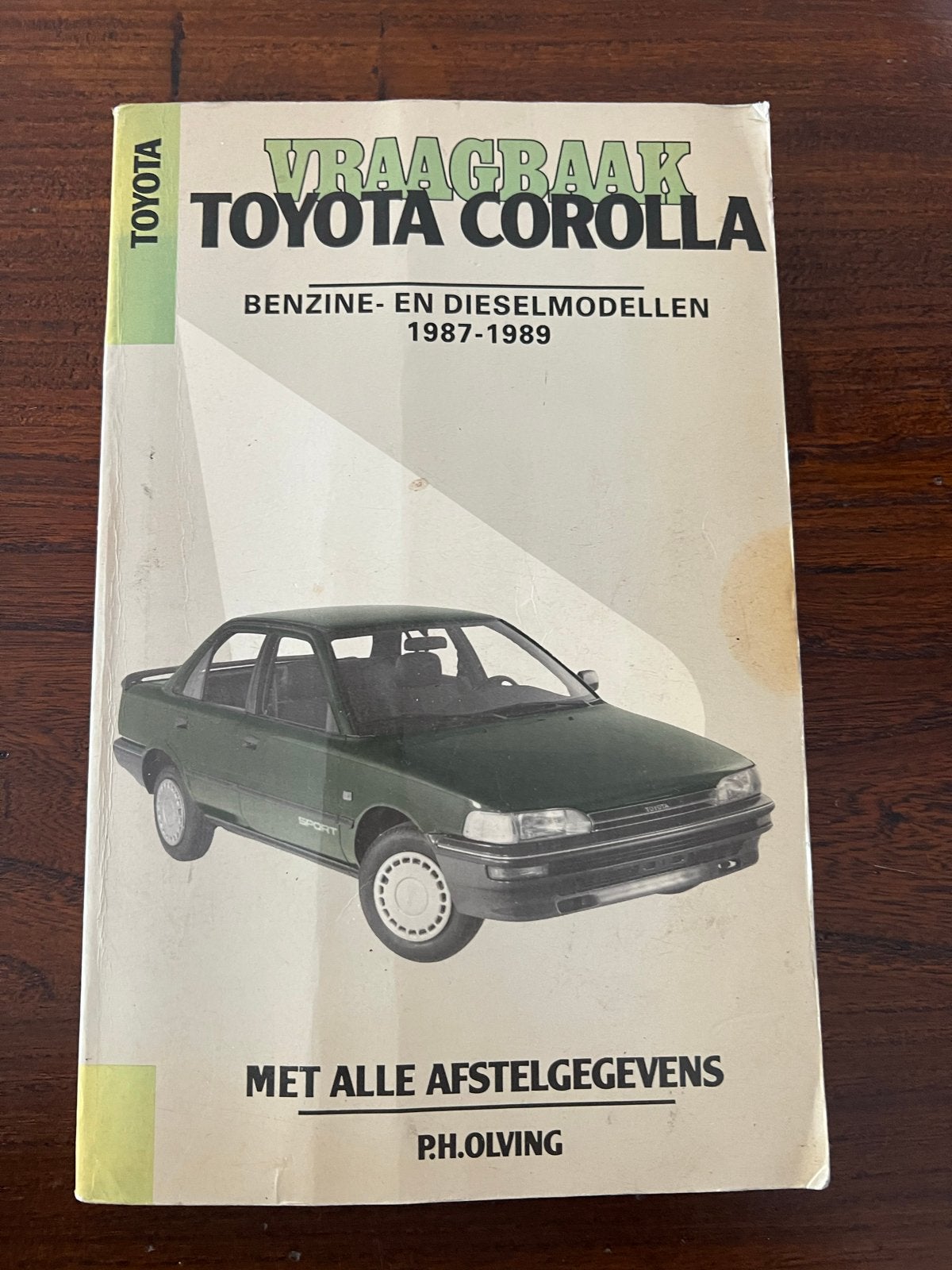 Vraagbaak Toyota Corolla Benzine- en Dieselmodellen 1987-198, Ophalen of Verzenden, Gelezen, Toyota