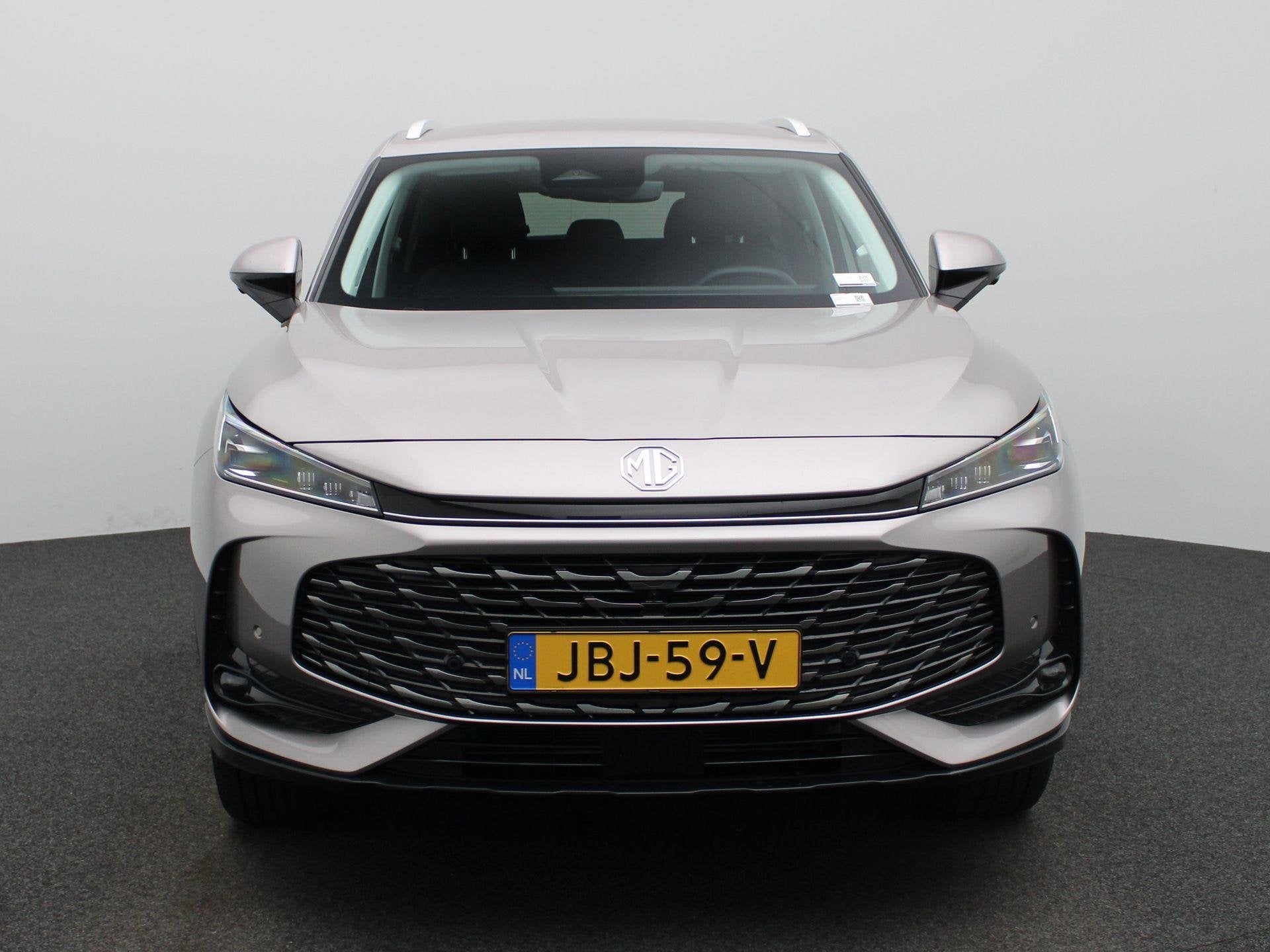 MG HS 1.5 PHEV Aut. Luxury, 12 maanden, Stof, Gebruikt, 4 cilinders