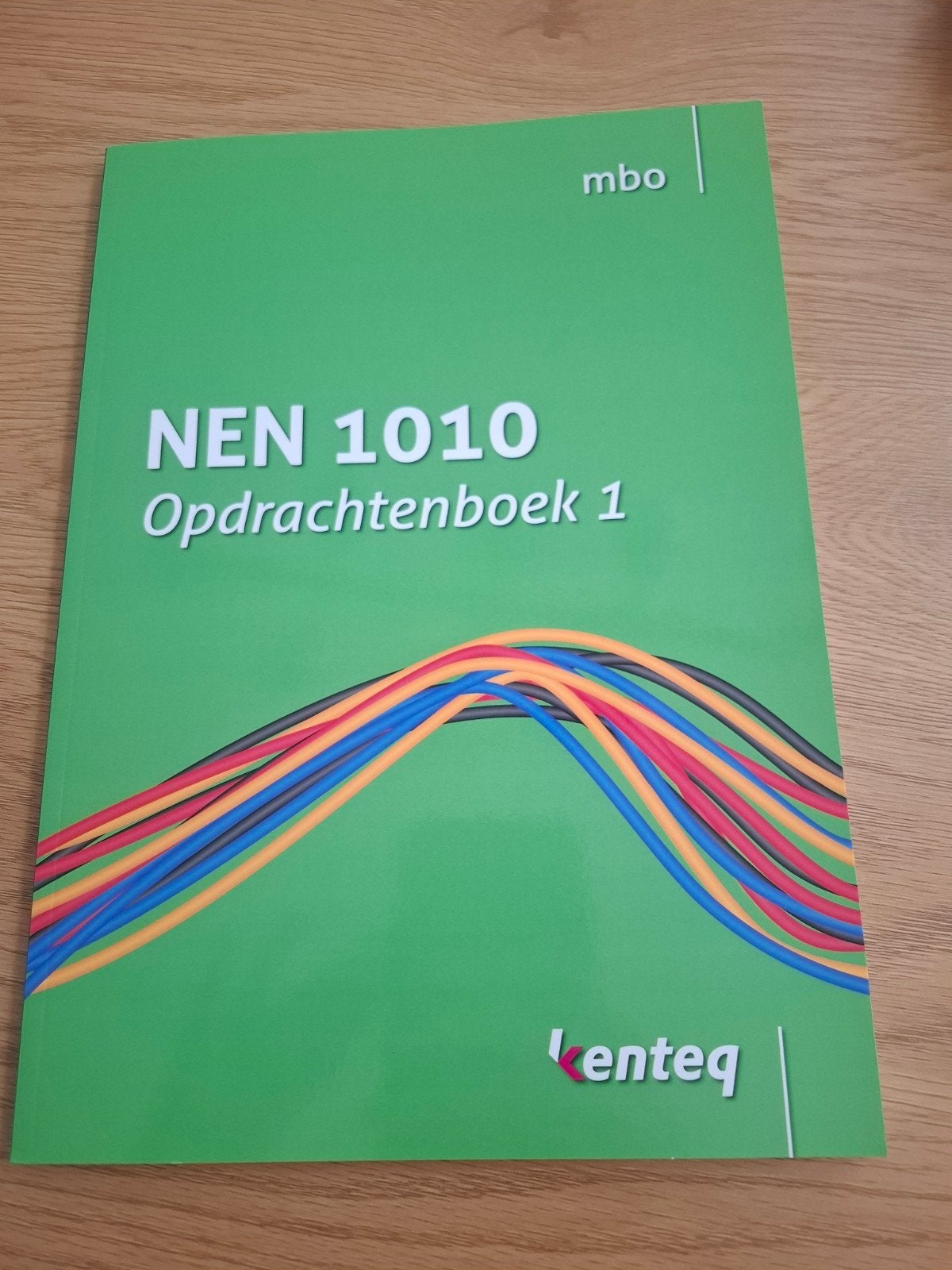 NEN 1010 Opdrachtenboek 1, Boeken, Ophalen of Verzenden, Zo goed als nieuw, Overige niveaus, Nederlands