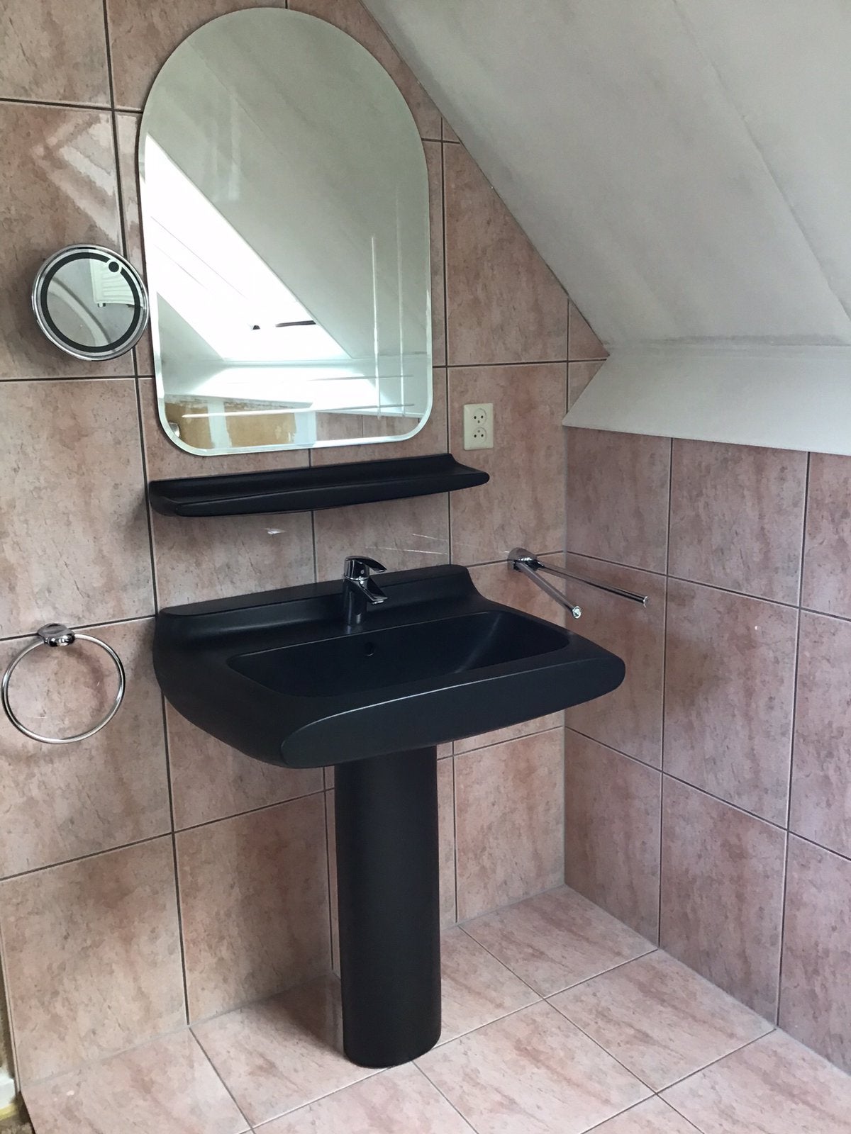 Villeroy&Boch wastafel op zuil/ Grohe mengkraan, Ophalen, Zo goed als nieuw, 150 tot 200 cm, Rechthoekig
