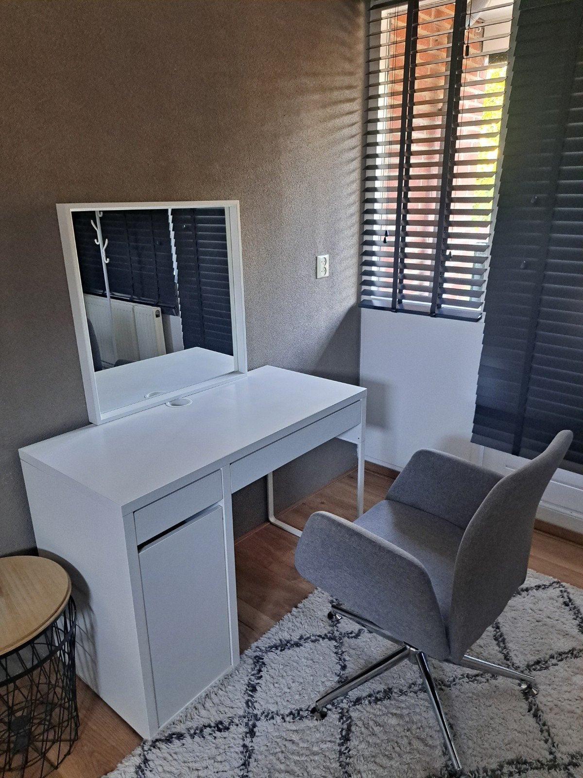 IKEA bureau met spiegel en opbergruimte, Ophalen of Verzenden
