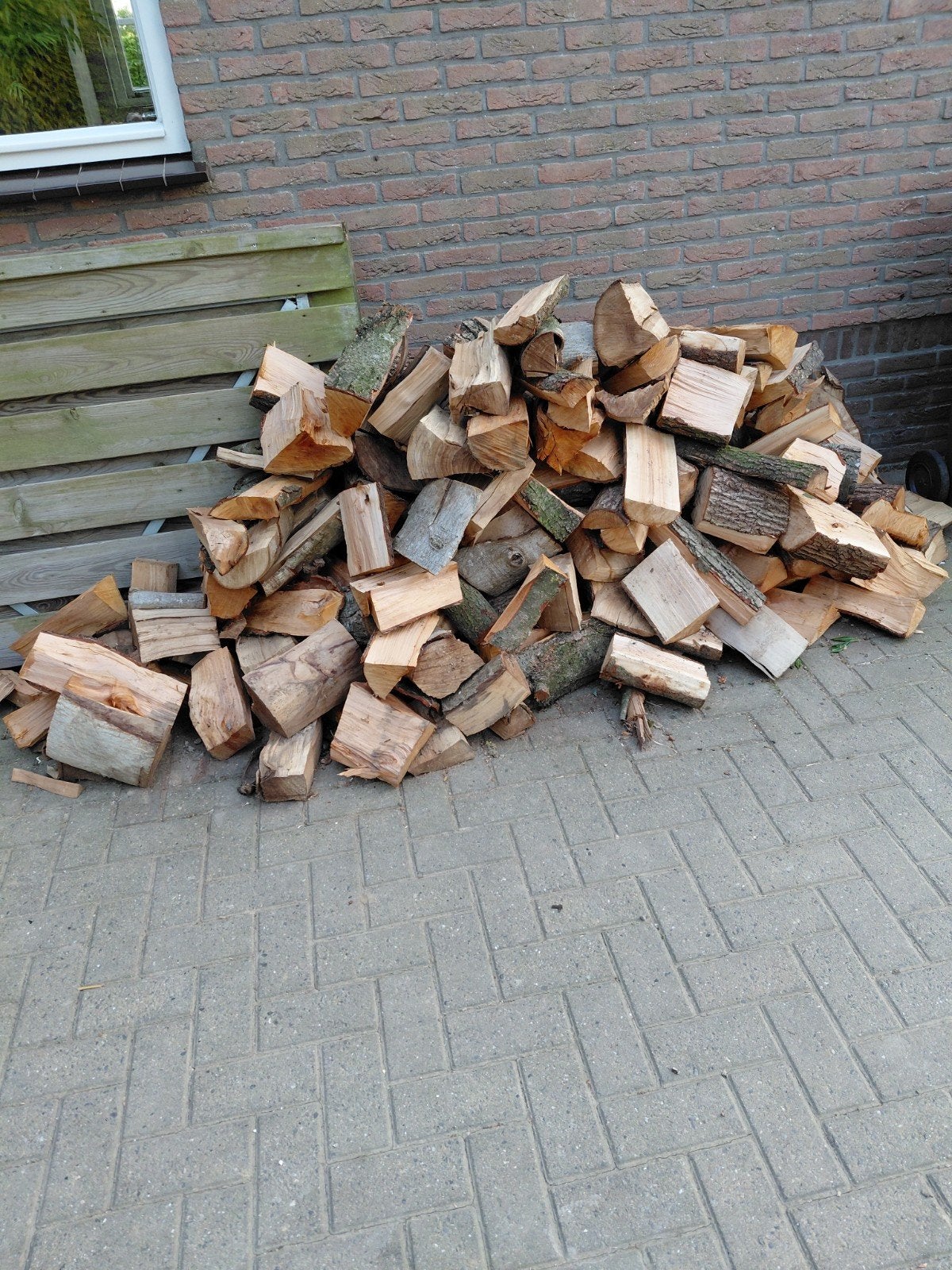 Haardhout kuub 50 euro, Minder dan 3 m³, Ophalen