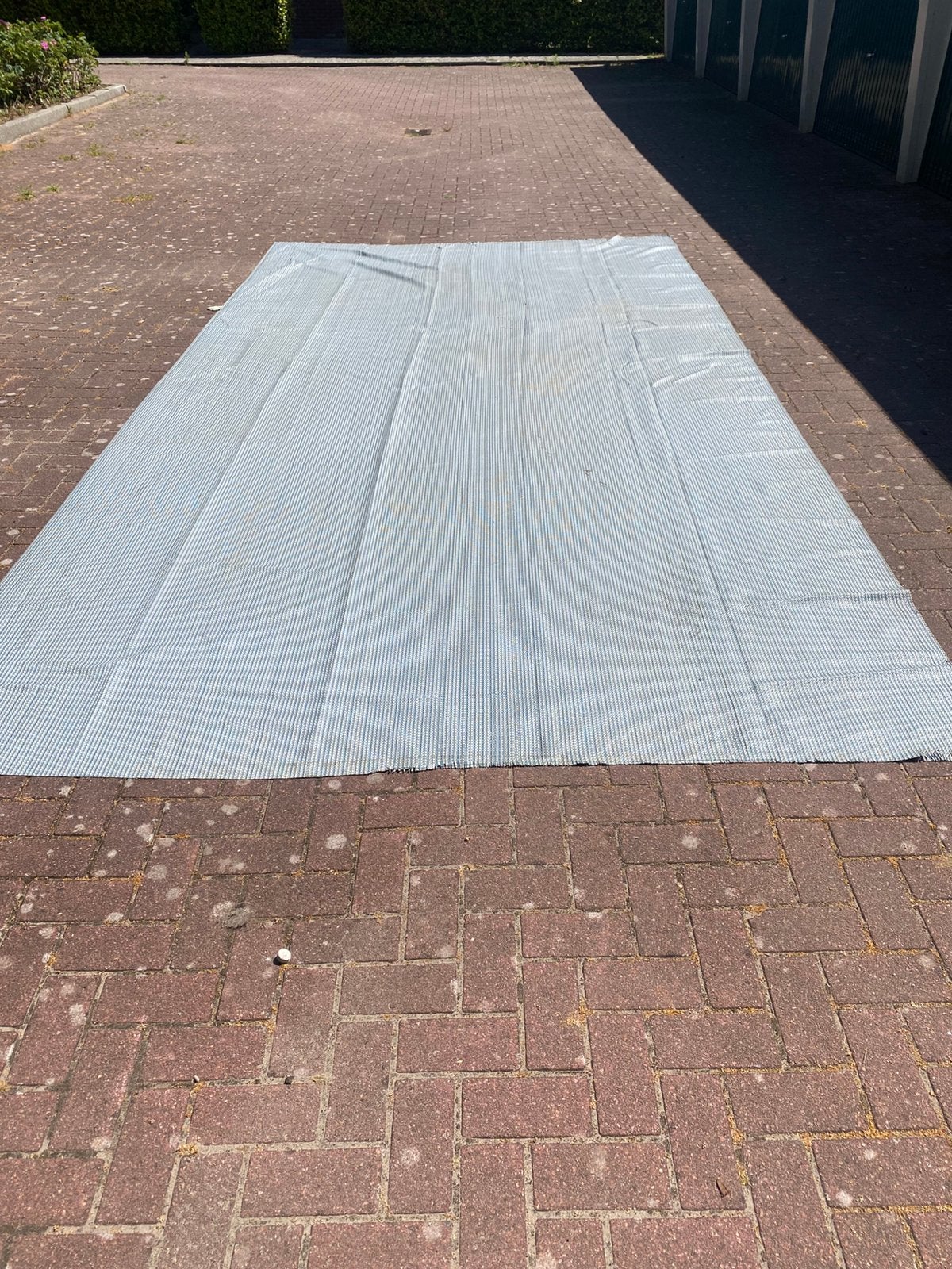 Voortent tapijt, Ophalen, Gebruikt