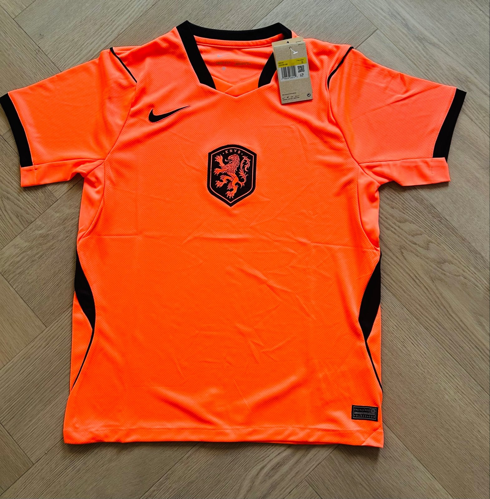 Nederlands elftal Oranje voetbalshirt wk 2026 maat S, Maat S, Ophalen of Verzenden, Nieuw, Shirt