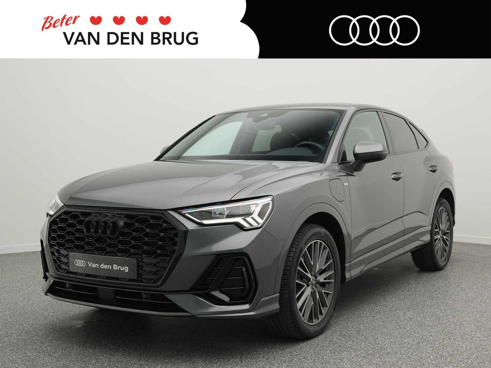 Audi Q3 Sportback 45 TFSI e 245 PK S Edition Automaat | Navi