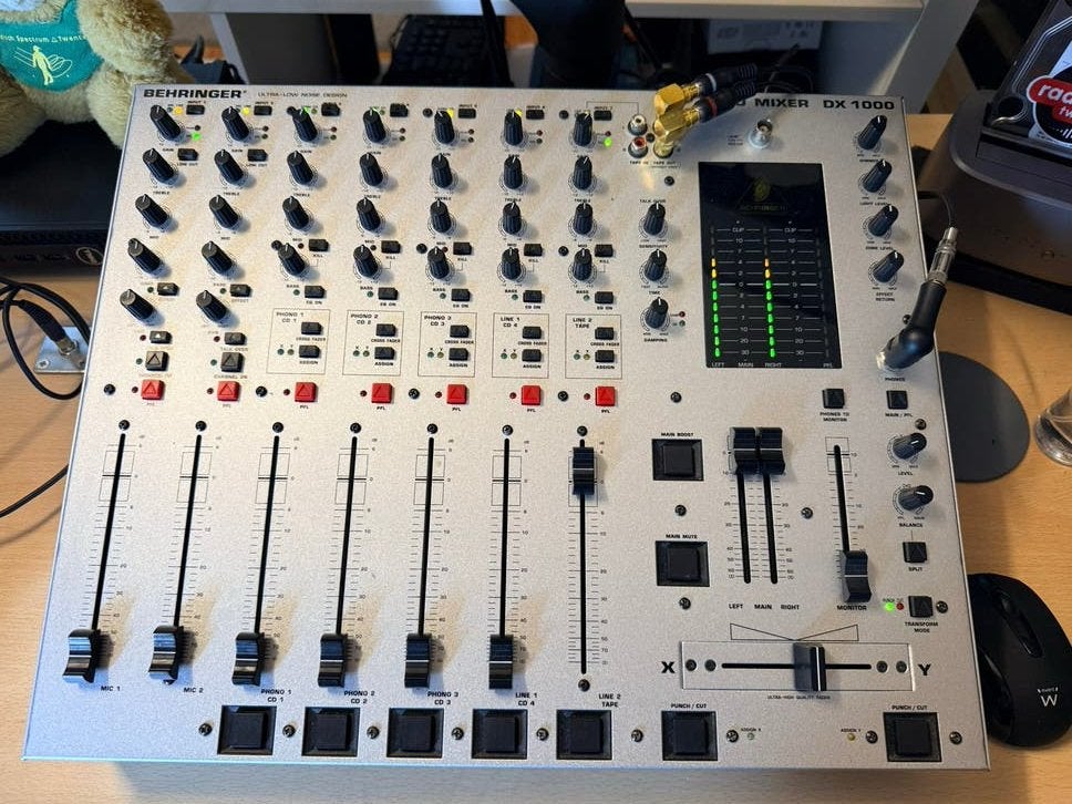 Goed werkende Behringer DX1000 mengpaneel, Muziek en Instrumenten, Ophalen, Gebruikt, 5 tot 10 kanalen, Microfooningang