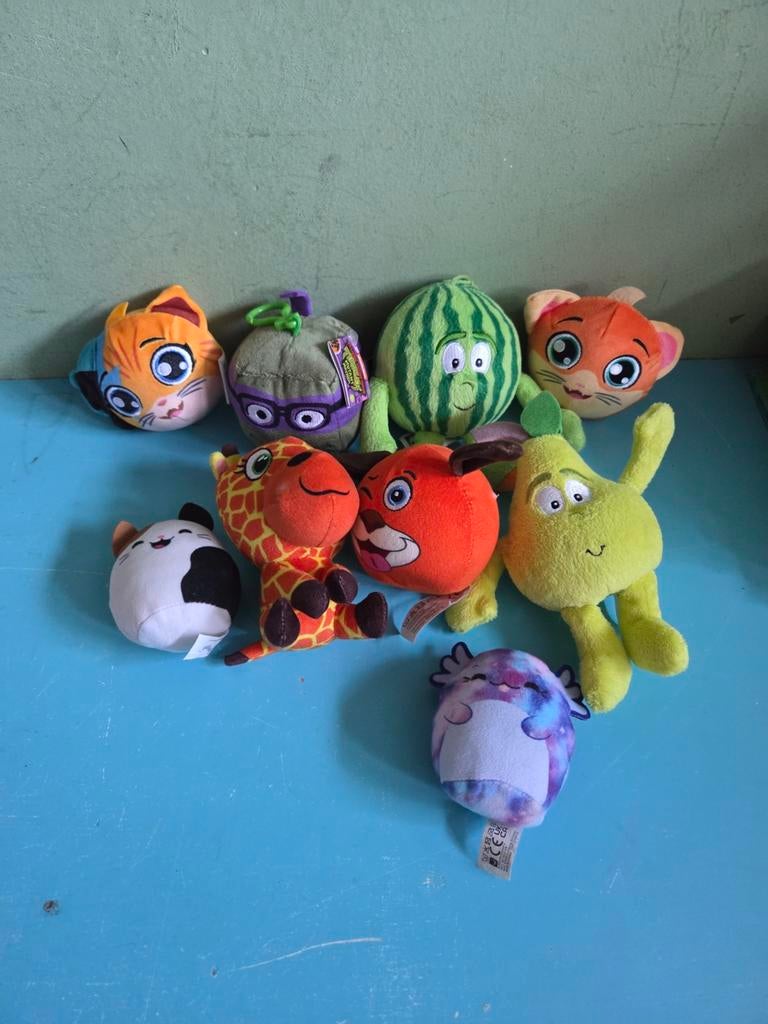 Leuke knuffels: diverse dieren en fruit (9 stuks), Overige merken, Giraf, Overige karakters, Ophalen of Verzenden