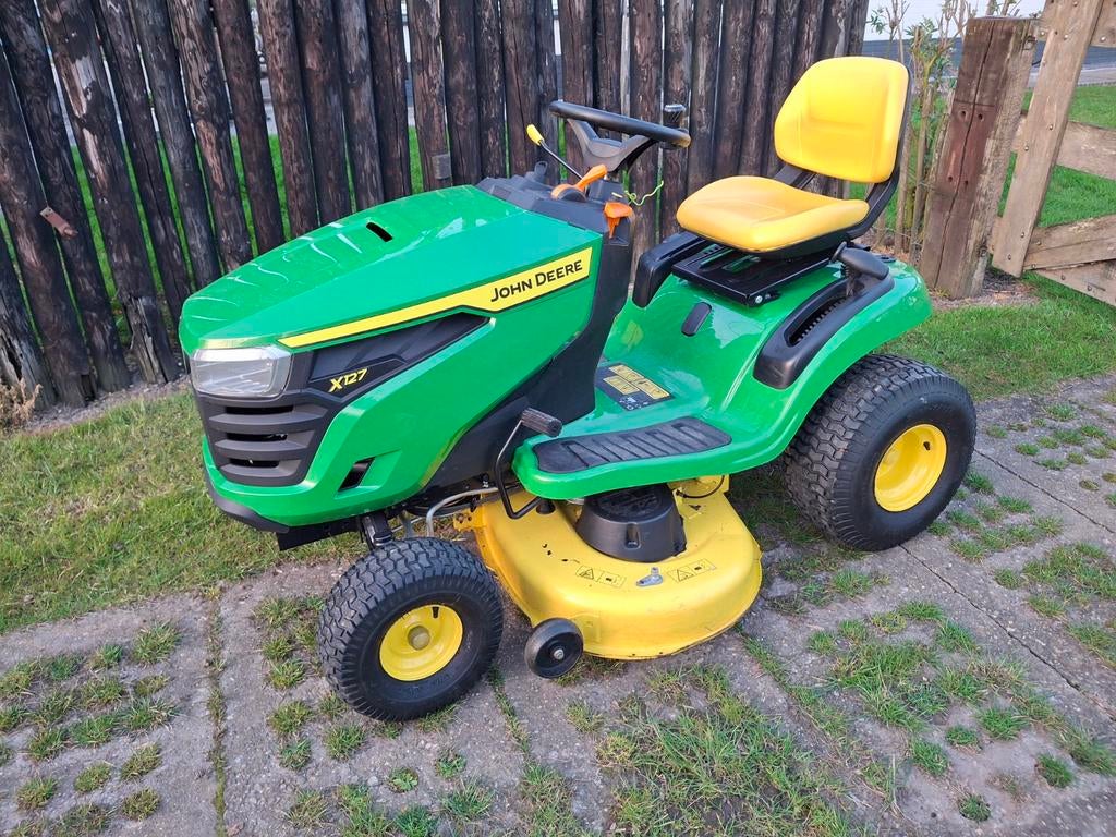 John Deere X127 zitmaaier met 80 uur op de klok, Z.G.A.N., Zo goed als nieuw, Ophalen, John Deere, Mulchfunctie