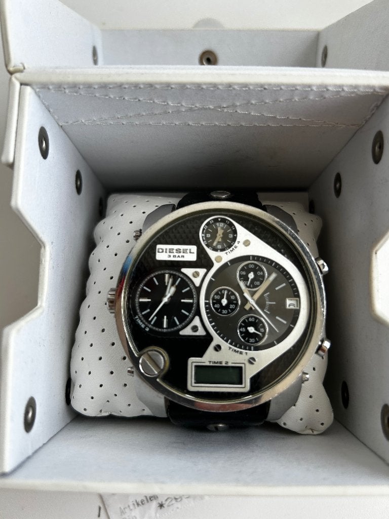 Heren horloge Diesel, Verzenden, Zo goed als nieuw, Staal, Overige merken