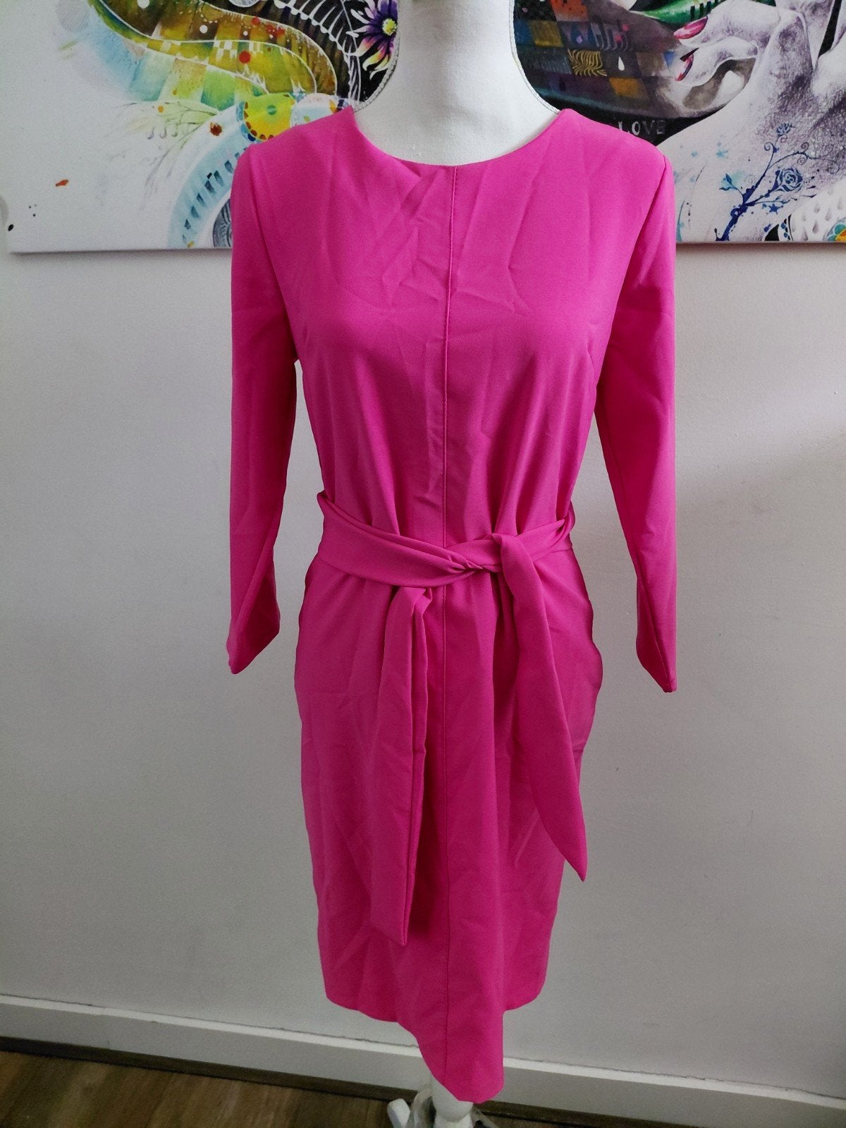 Prachtig roze jurkje van Mention - Maat M, Kleding | Dames, Maat 38/40 (M), Zo goed als nieuw, Knielengte, Roze