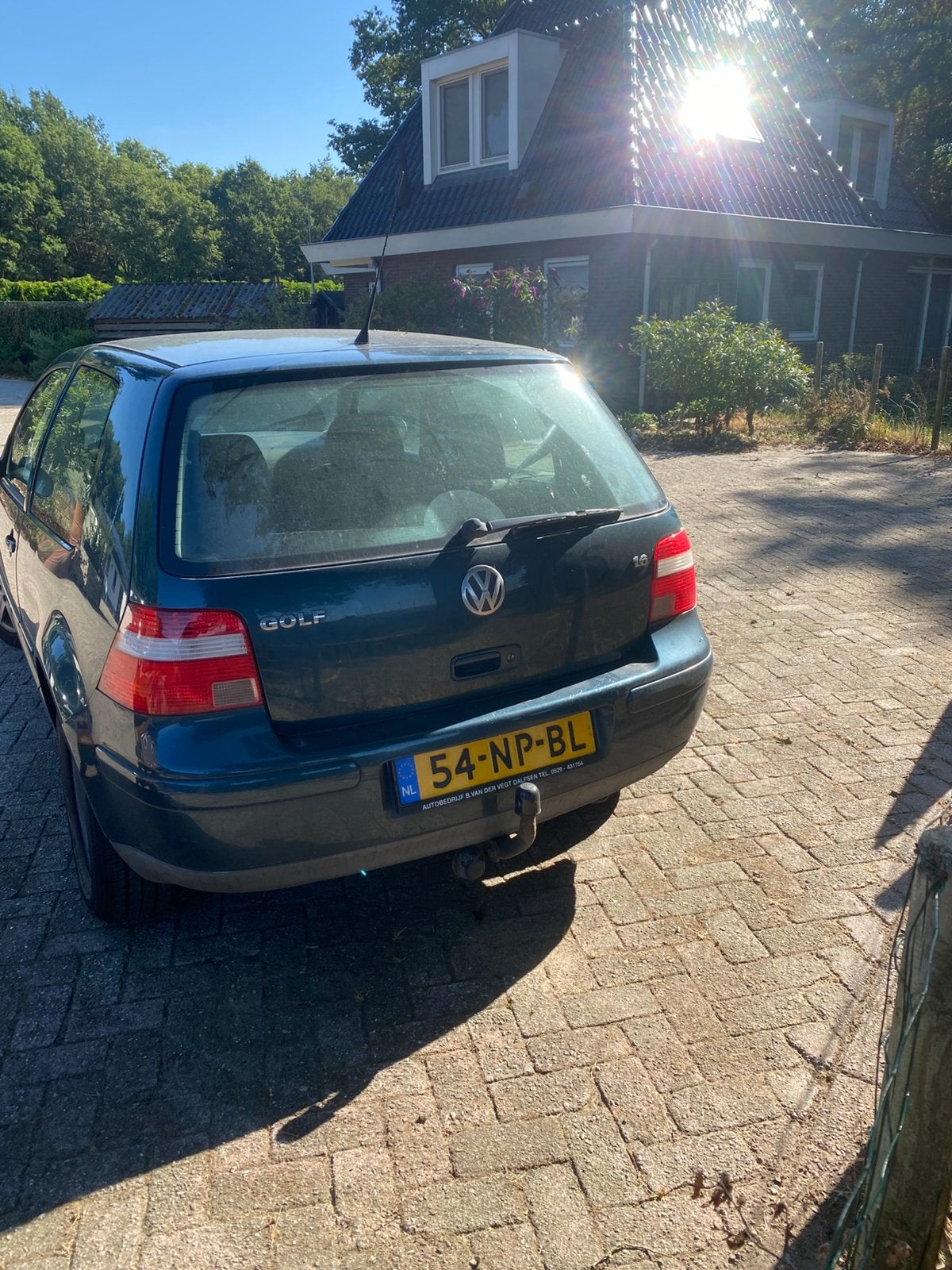 Volkswagen Golf 1.6 77KW 2004 Groen, Auto's, Voorwielaandrijving, Stof, Verwarmde buitenspiegels, 49 €/maand