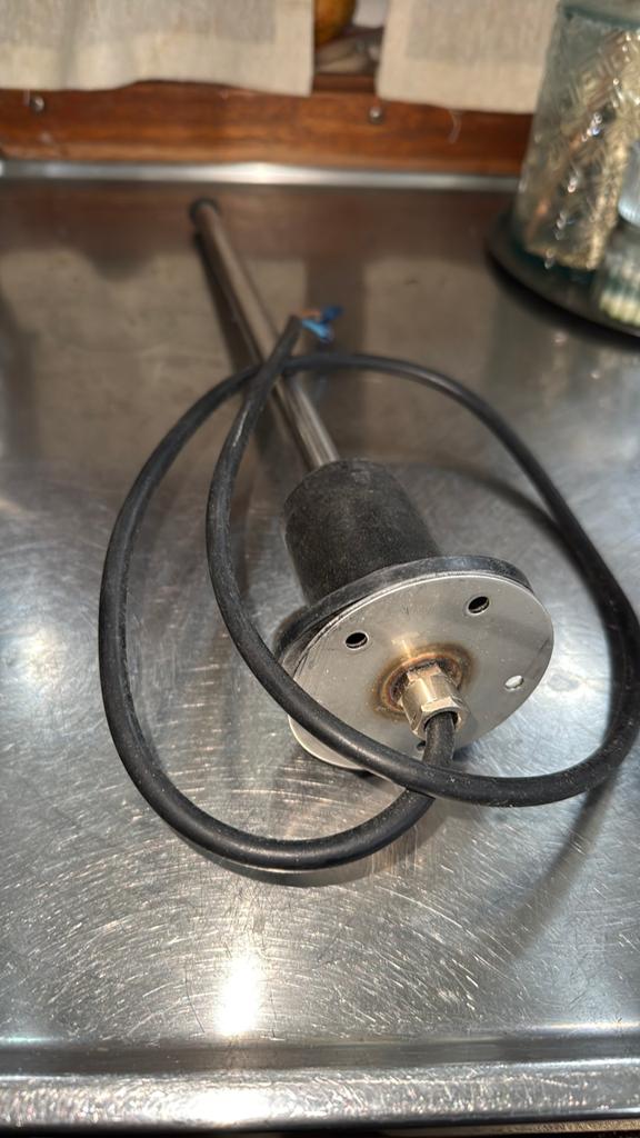 Tankgever voor watertank of dieseltank vetus, Watersport en Boten, Ophalen of Verzenden, Zo goed als nieuw, Motor en Techniek
