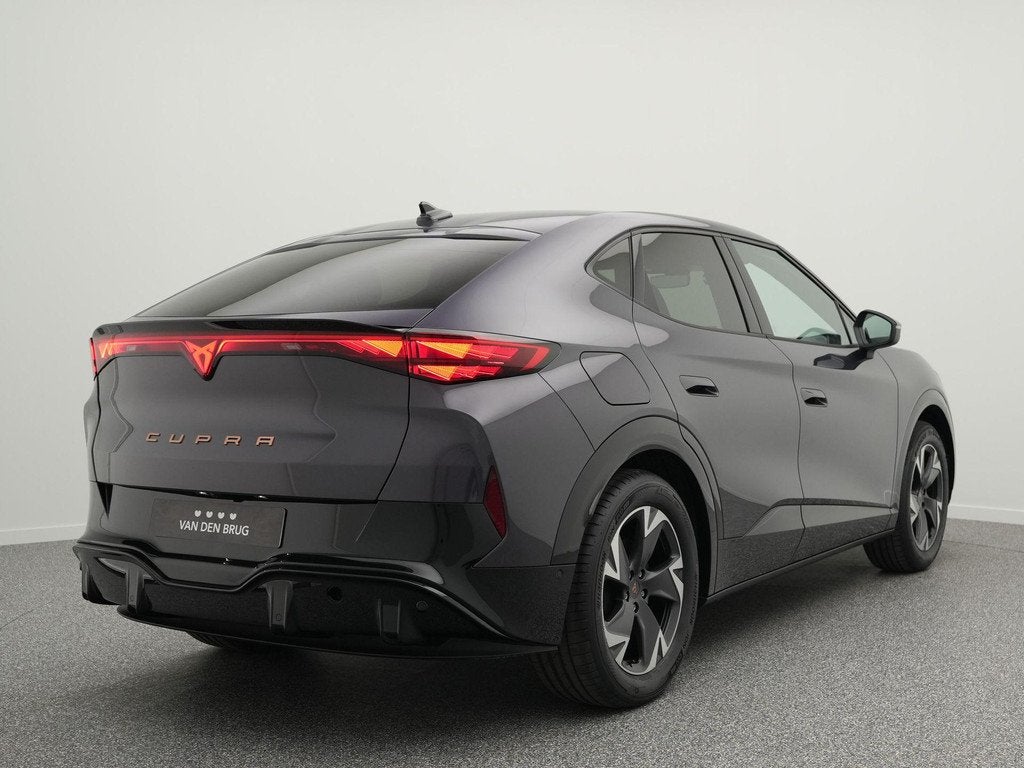 CUPRA Tavascan Business 82 kWh 286PK | Elek. Achterklep | St, Auto's, Cupra, Zwart, 82 kWh, Nieuw, 1000 kg