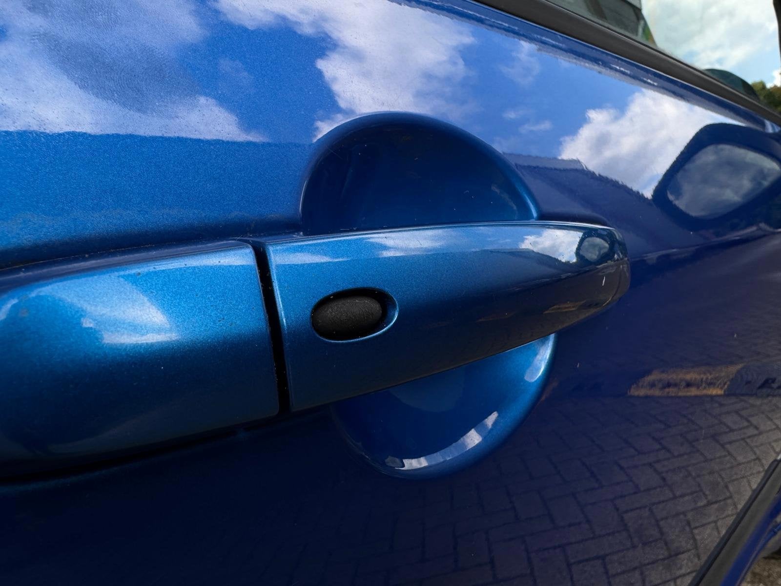 Suzuki Swift 1.5 Exclusive [Keyless | Airco | Dealer onderho, Auto's, Voorwielaandrijving, Dealer onderhouden, Zwart, 4 cilinders