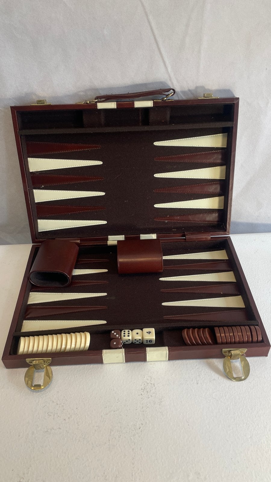 Vintage Backgammon Reisspel in Koffer - Compleet, Een of twee spelers, Ophalen of Verzenden, Gebruikt, Reisspel