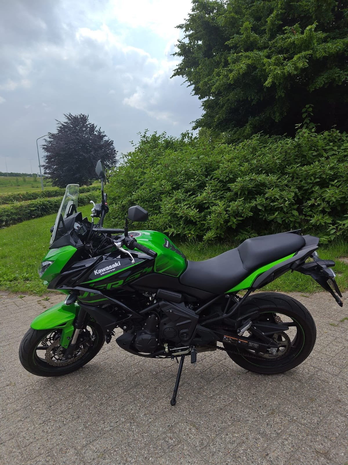 Kawasaki Versys 650 ABS 2017 | 16.442 km | €5.300 incl. Acc., 2 cilinders, Gebruikt, Particulier, Toermotor
