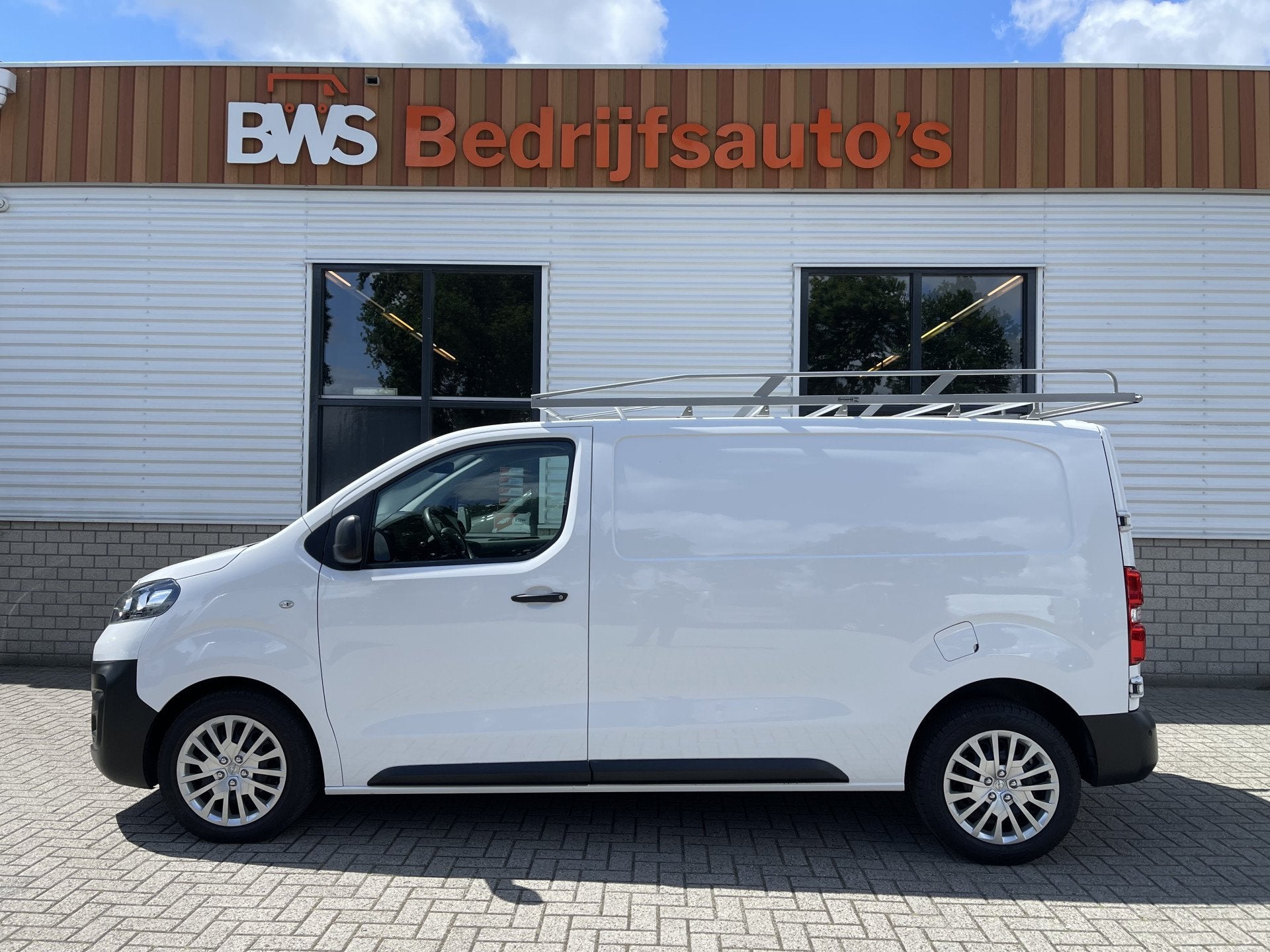Opel Vivaro 2.0 CDTI 122pk L2H1 Edition / vaste prijs rijkla, Voorwielaandrijving, Gebruikt, 4 cilinders, Met garantie (alle)