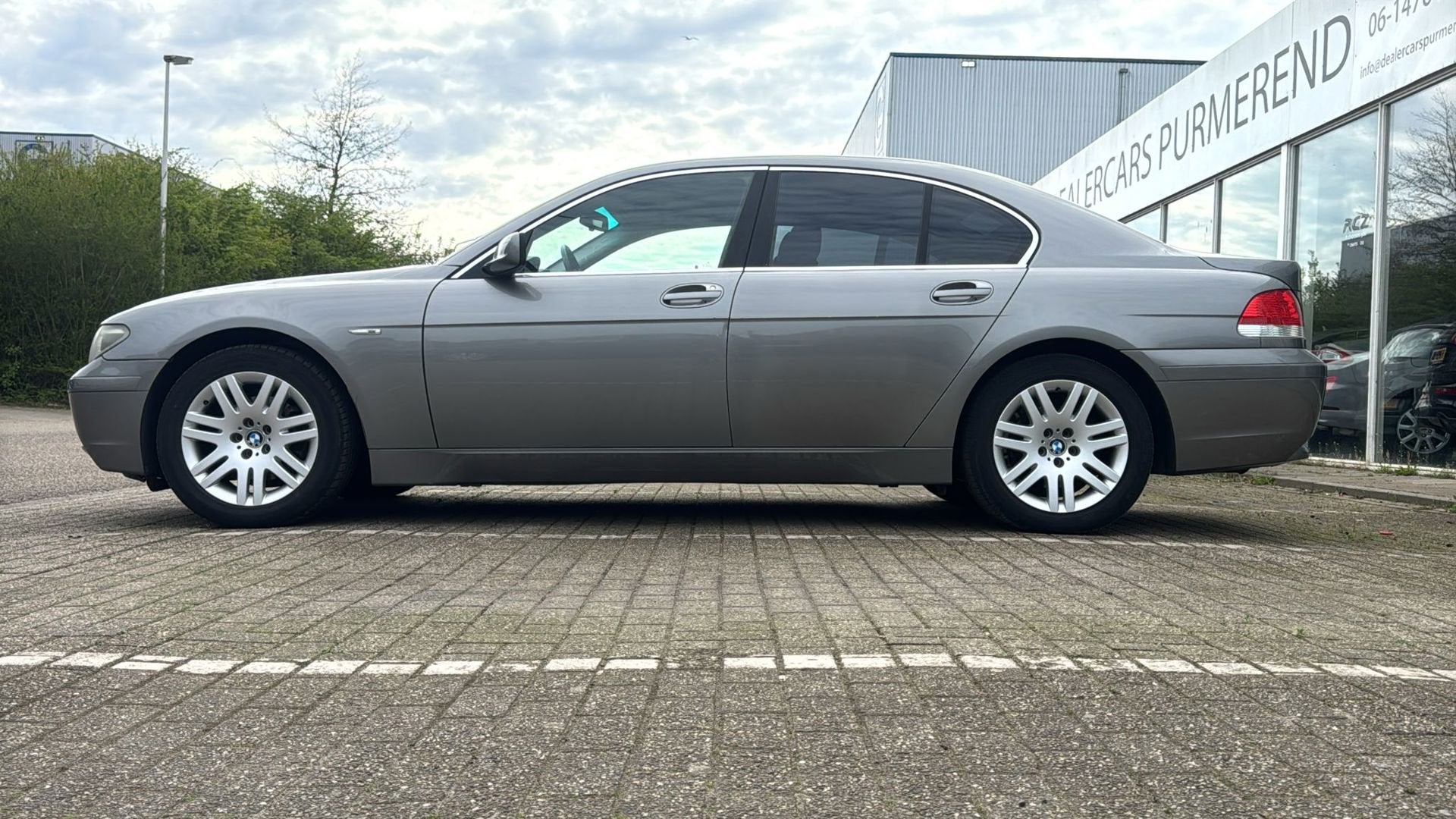 BMW 7-serie 735i, Auto's, BMW, Automaat, Achterwielaandrijving, Gebruikt, 120 €/maand