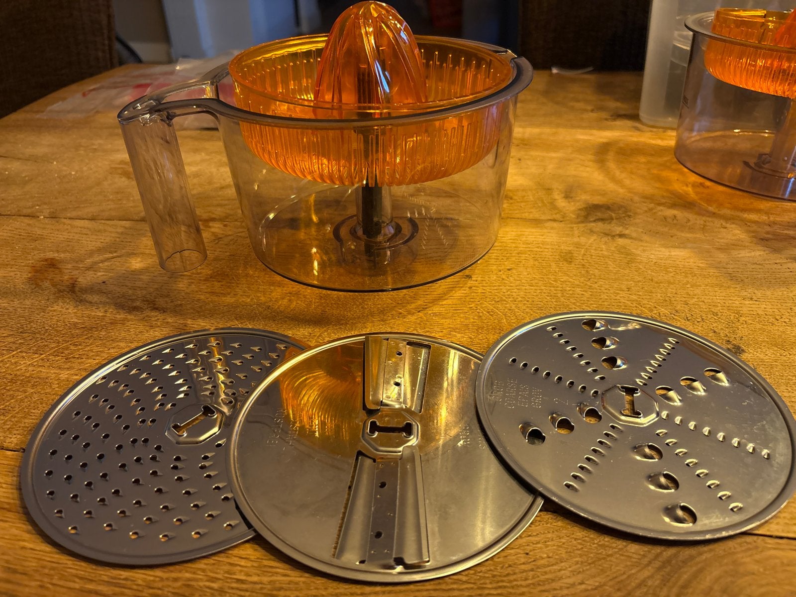 Citruspers met gratis rasp- en snijschijven Bosch MUM5, Ophalen, Gebruikt, Vaatwasserbestendig, Minder dan 1 liter