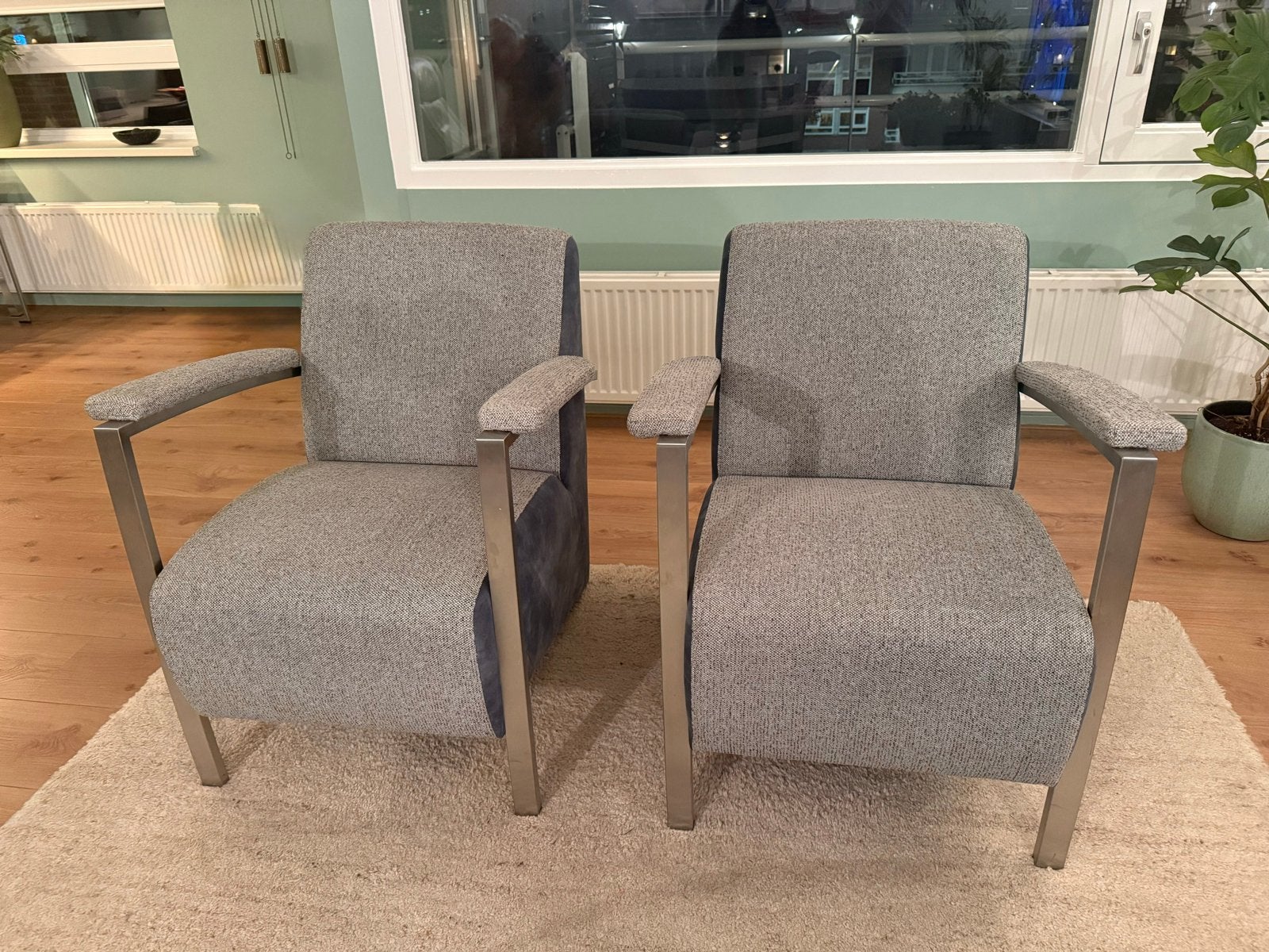 2x Fauteuil Miron - Stof/Metaal - Zo goed als nieuw, 75 tot 100 cm, Ophalen of Verzenden, Zo goed als nieuw, Stof