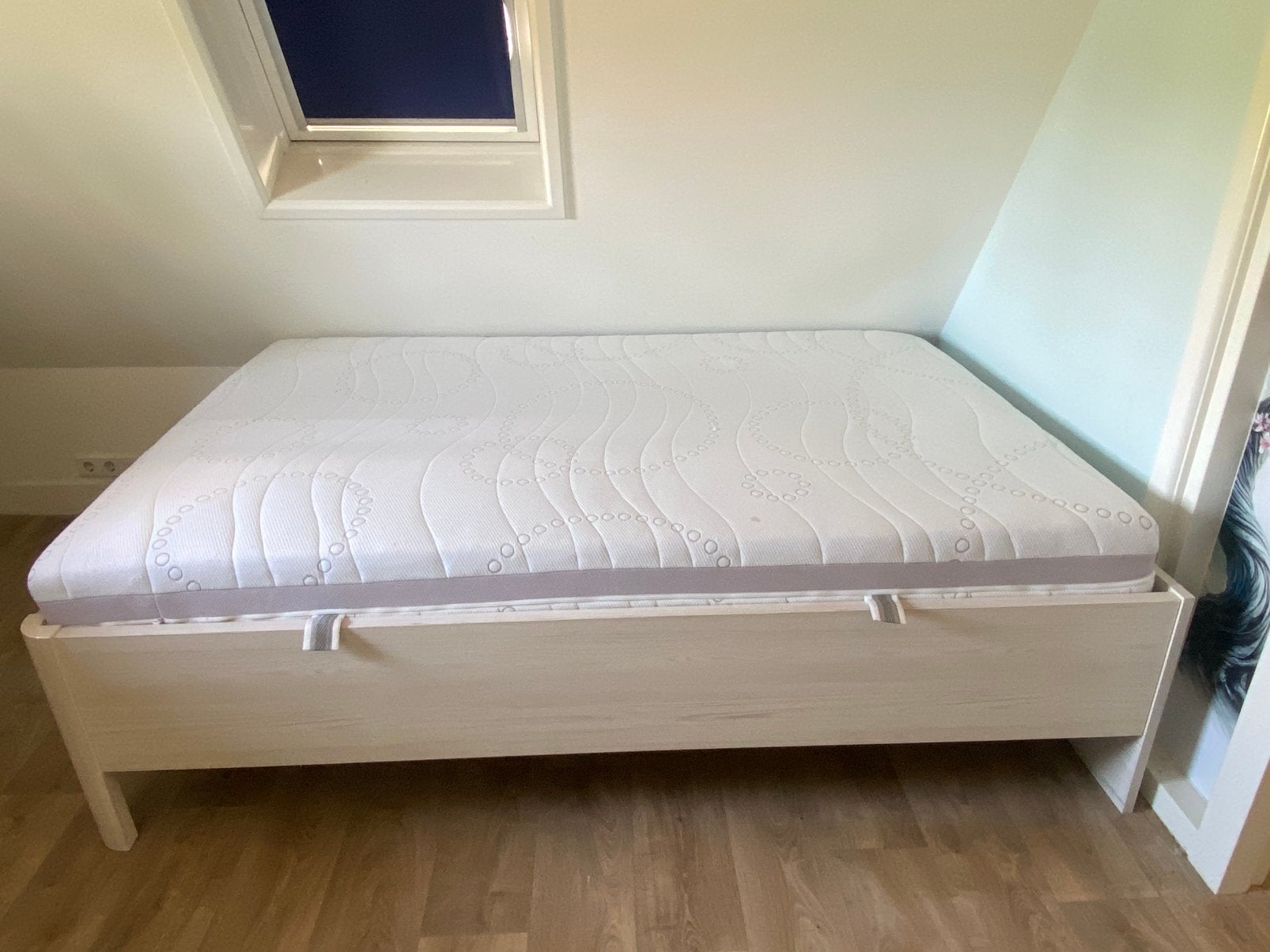 Bed, twijfelaar van TotaalBed, Ophalen of Verzenden, Zo goed als nieuw, Hout, 210 cm