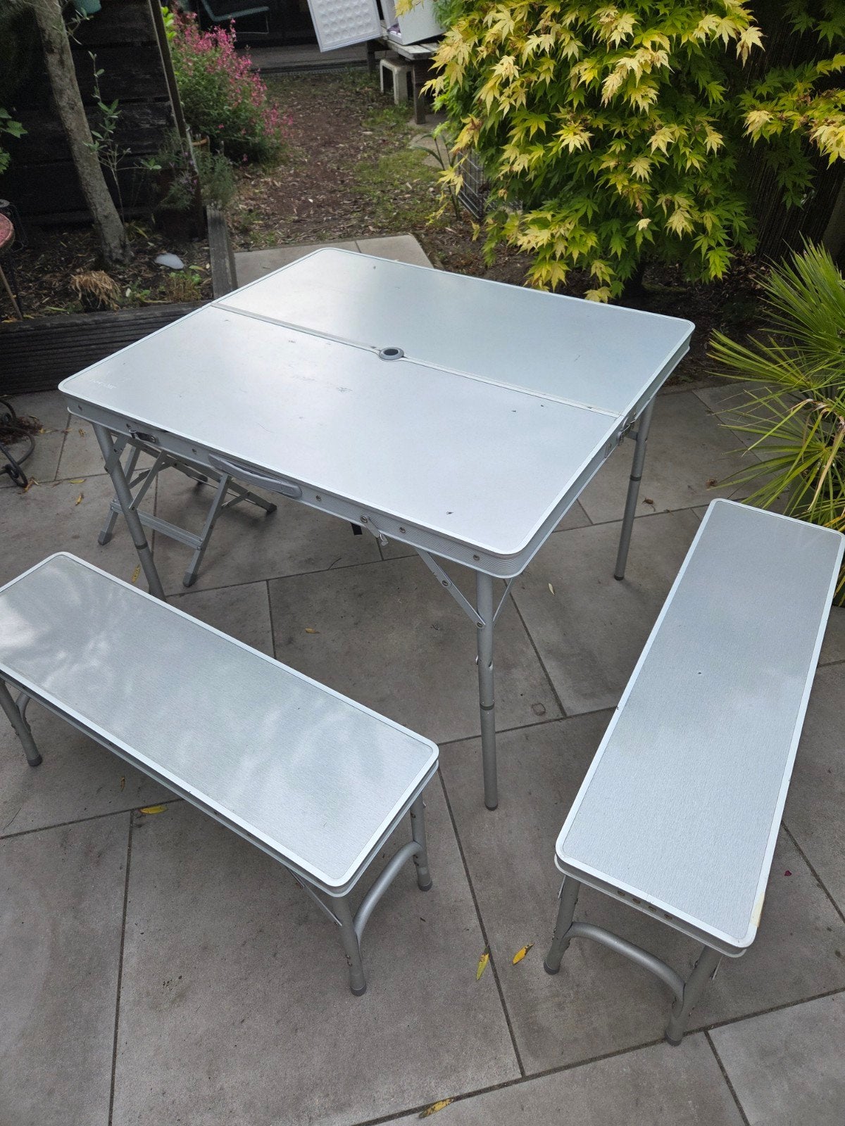 Camping picknicktafel, Ophalen, Campingtafel