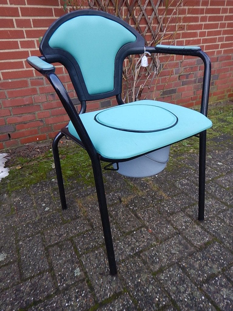 Open Huis zaterdag 5/6 bij kringloop zorghulpmiddelen 10-13h, Diversen, Ophalen, Zo goed als nieuw