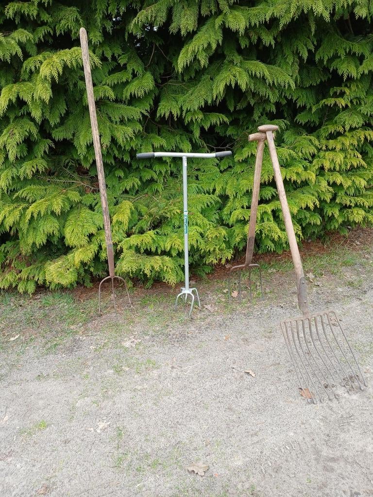 Nieuwe spitwoeler en hooivork, Tuin en Terras, Hand-tuingereedschap, Nieuw, Vork, Ophalen of Verzenden