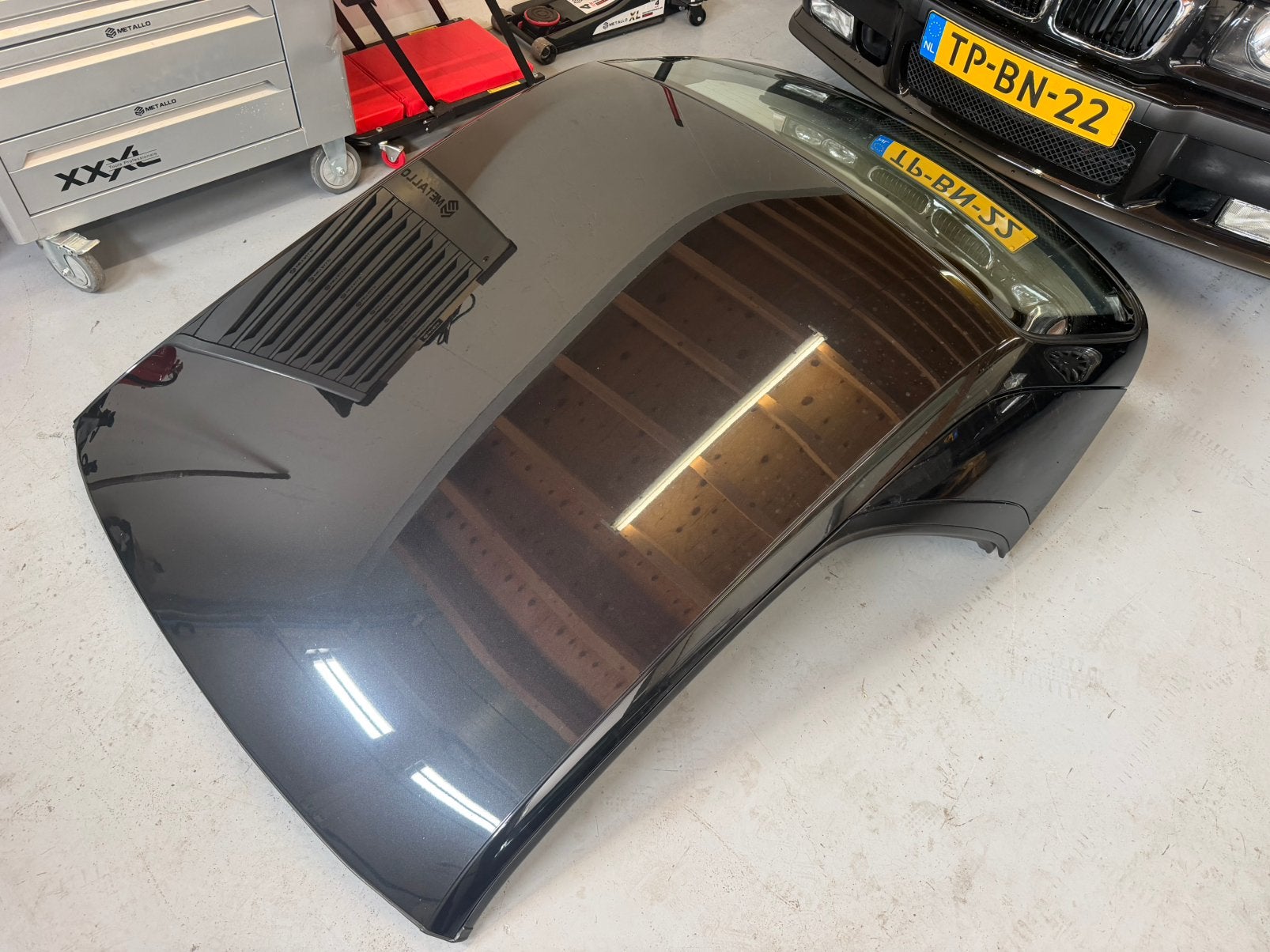 E36 hardtop Cosmosschwarz, Auto-onderdelen, Carrosserie en Plaatwerk, Ophalen of Verzenden, Voor, Bumper