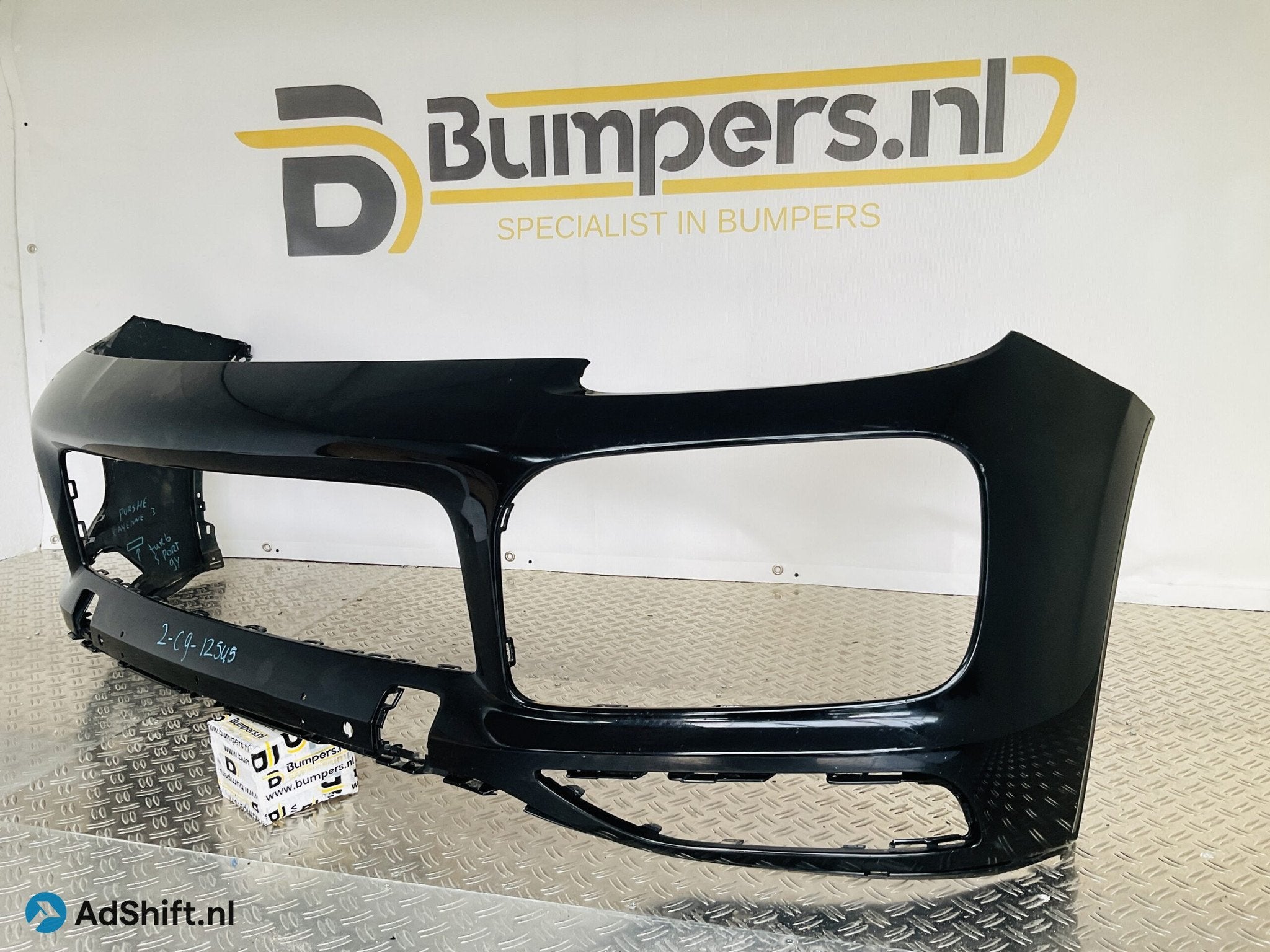 BUMPER Porsche Cayenne 3 Turbo Sport 9Y0807221B VOORBUMPER 2, Bumper