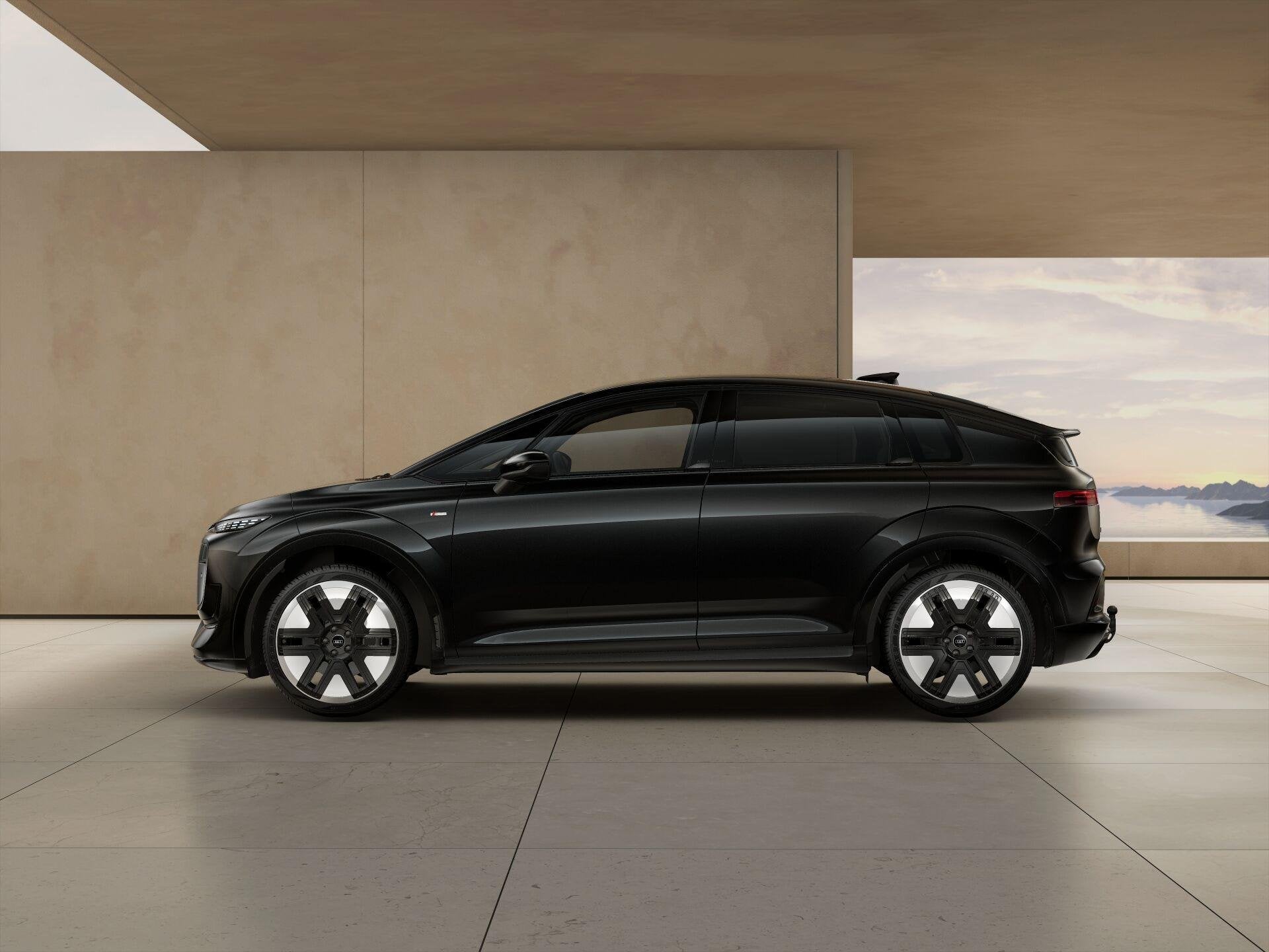 Audi A2 e-tron 190pk Launch Series Pro 61 kWh | 20" Velgen, Auto's, Automaat, 12 maanden, Zwart, 190 pk
